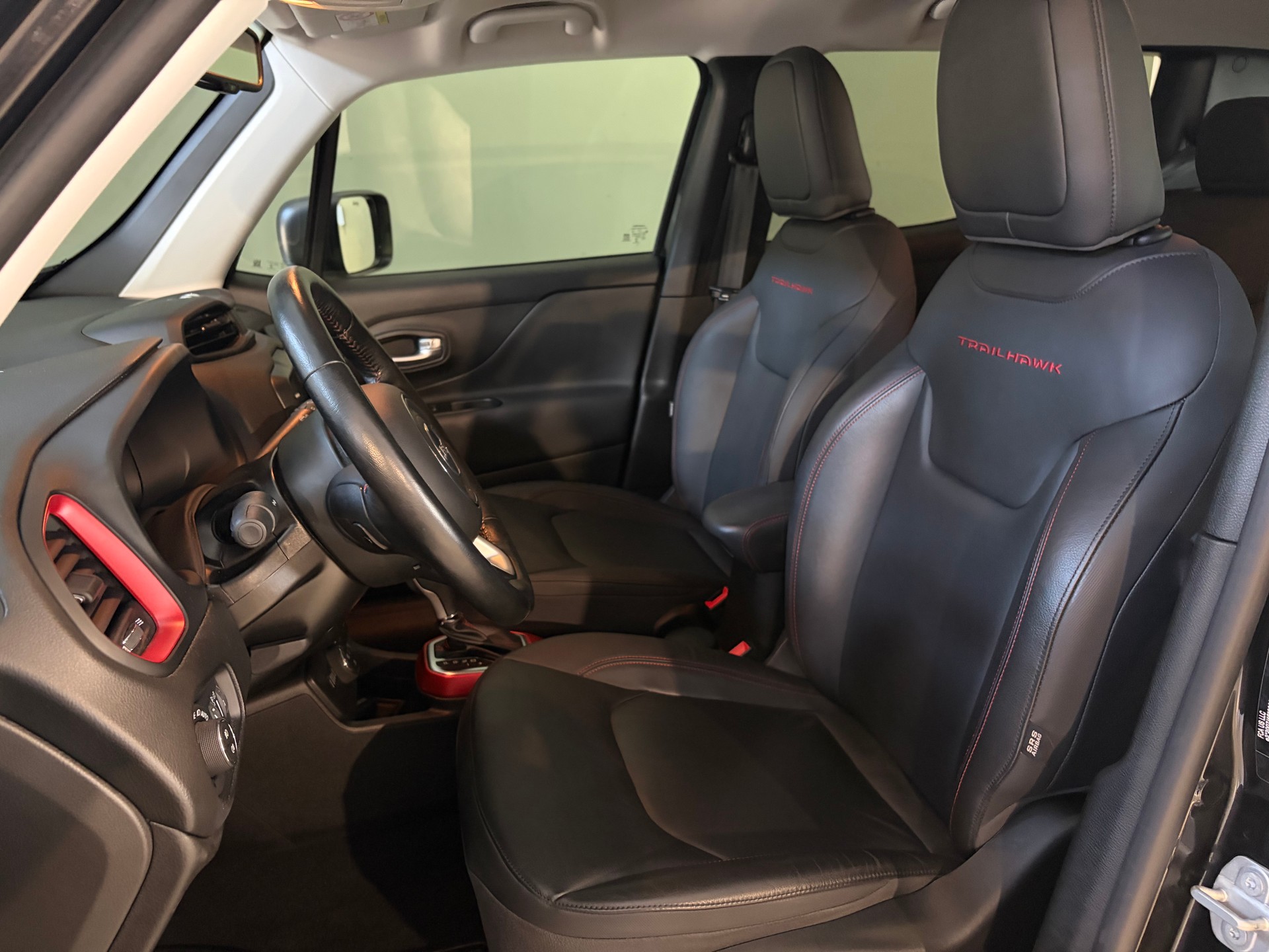 JEEP Renegade 2.0 CRD Trailhawk AWD + Low Range 9ATX * 1.Hand * Anhängerkupplung ***MFK 04.06.2026***-image-6