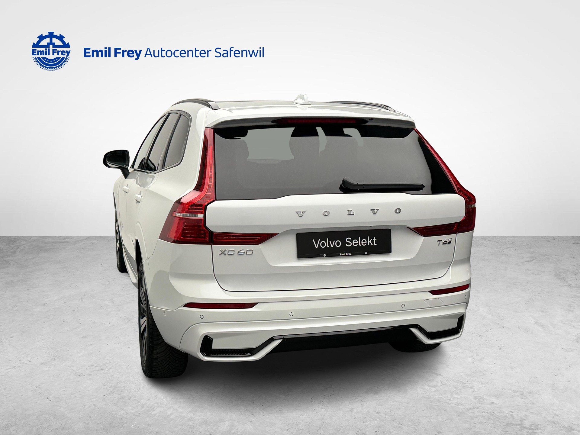 VOLVO XC60 2.0 T6 TE Plus Dark eAWD-showroom-element-2