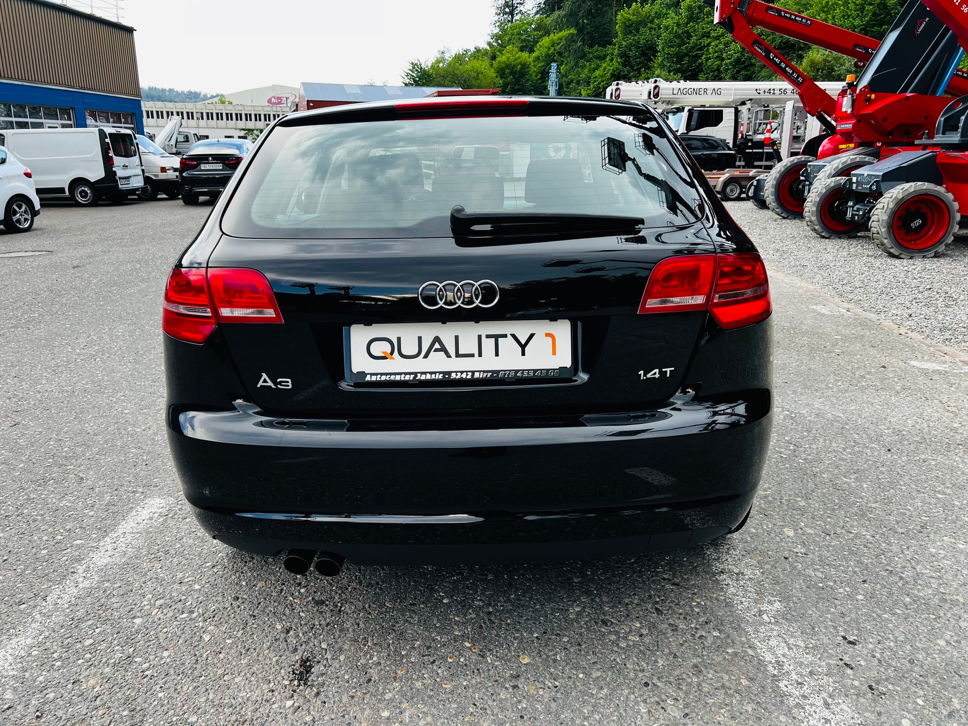 AUDI A3 Sportback 1.4 TFSI Ambiente-image-4