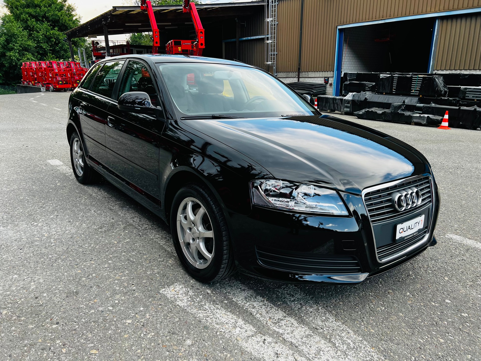 AUDI A3 Sportback 1.4 TFSI Ambiente-image-2