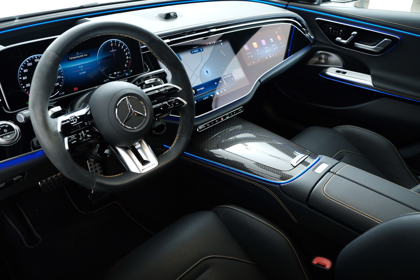 MERCEDES-BENZ E 53 Hybrid T 4Matic+ 9G-Tronic-image-8