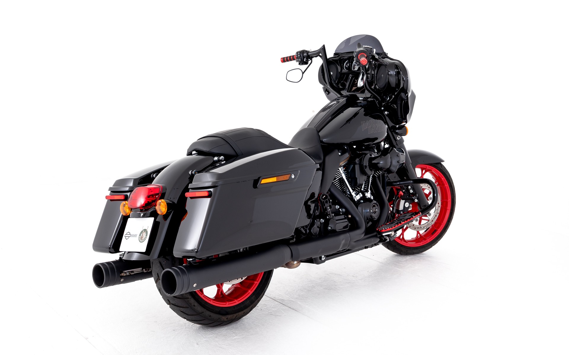 HARLEY-DAVIDSON FLHXST Street Glide ST 117-image-2