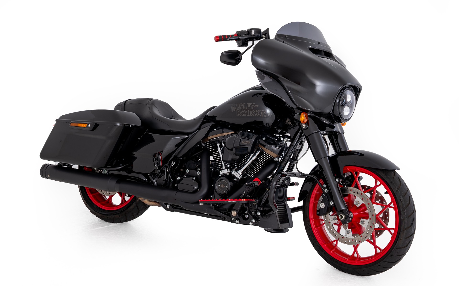 HARLEY-DAVIDSON FLHXST Street Glide ST 117-image-0
