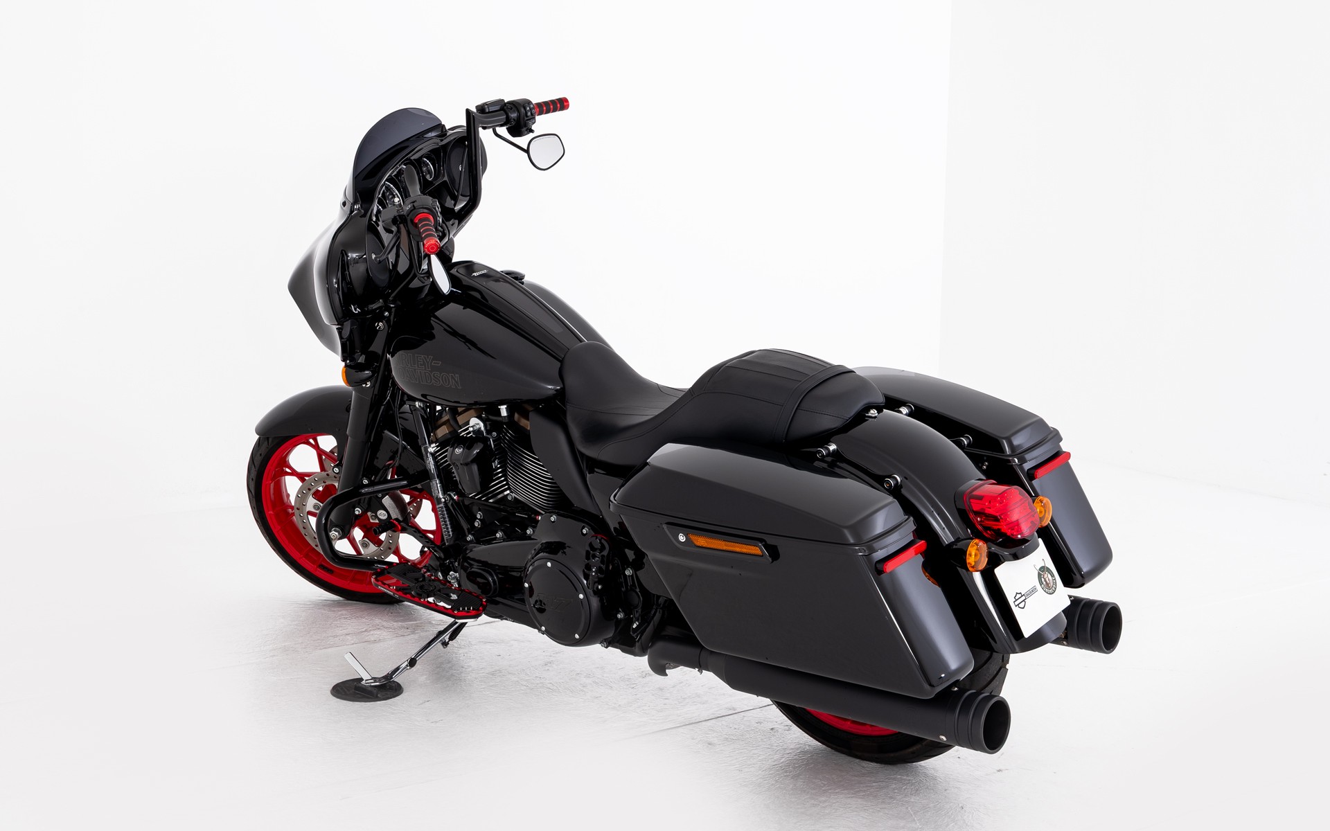 HARLEY-DAVIDSON FLHXST Street Glide ST 117-image-3
