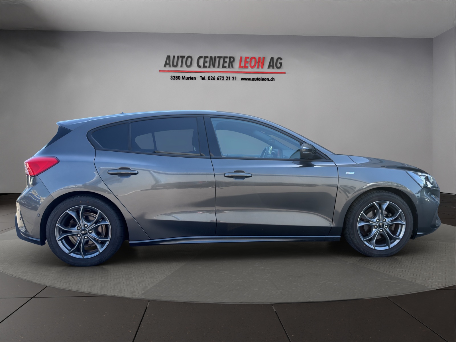 FORD Focus 1.0 SCTi ST Line Automatic-image-6