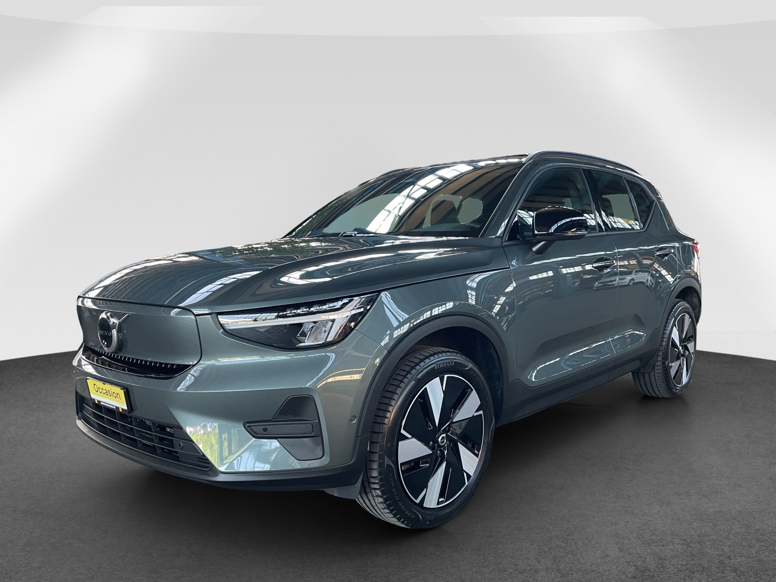 VOLVO EX40 Extended Core-showroom-element-2