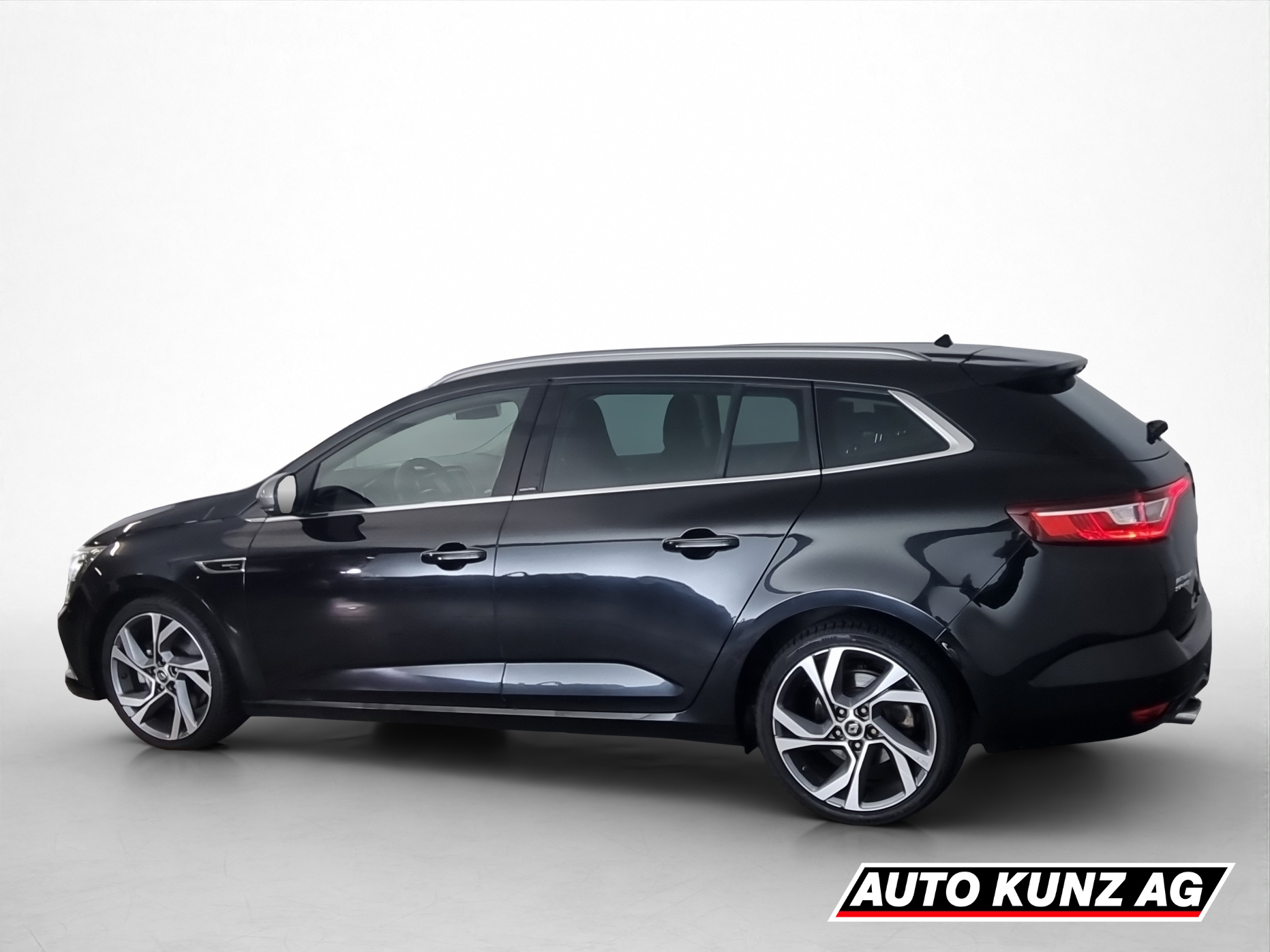 RENAULT Mégane Grandtour-showroom-element-3