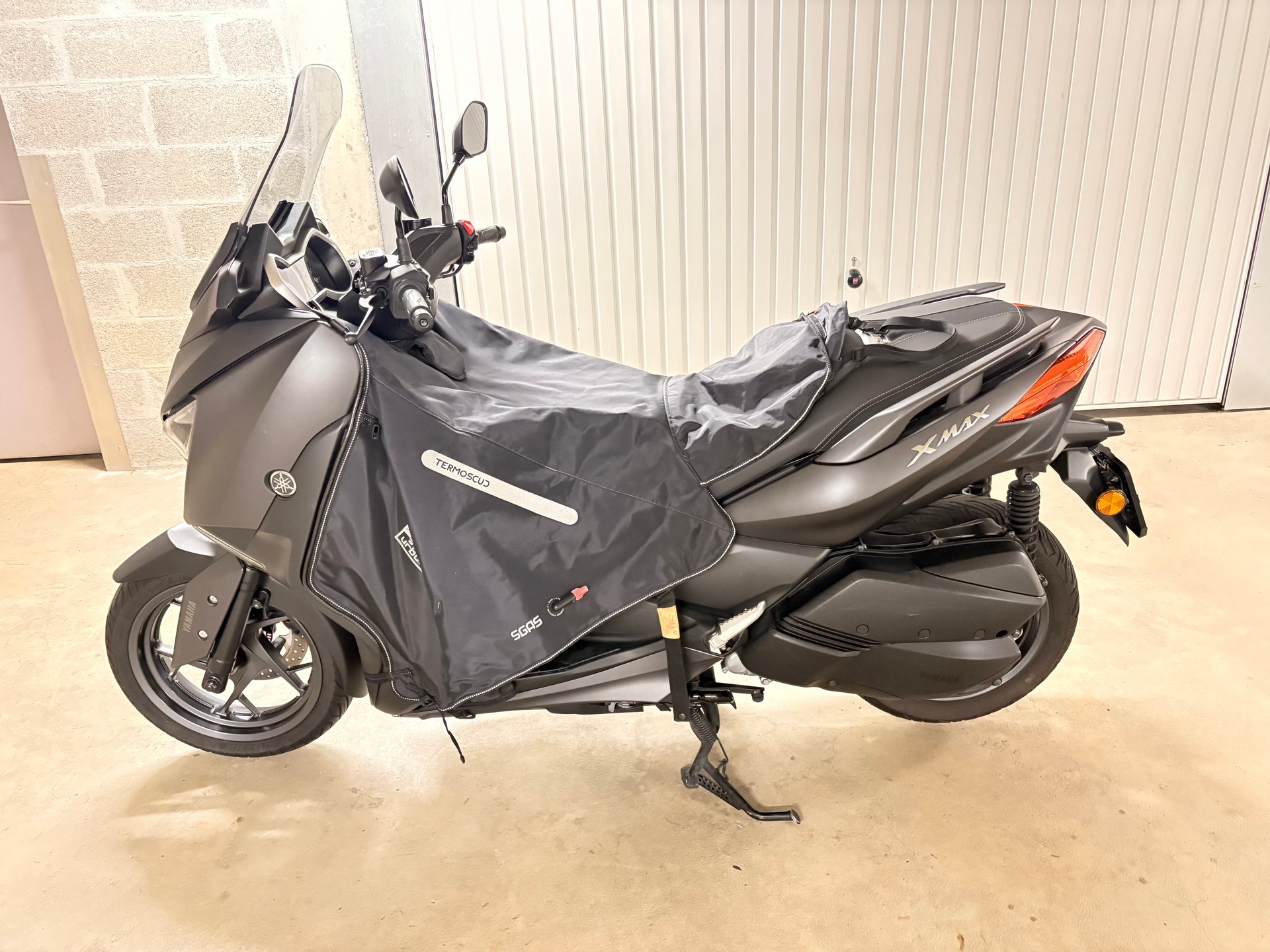 YAMAHA X-Max CZD 300 ABS-image-0