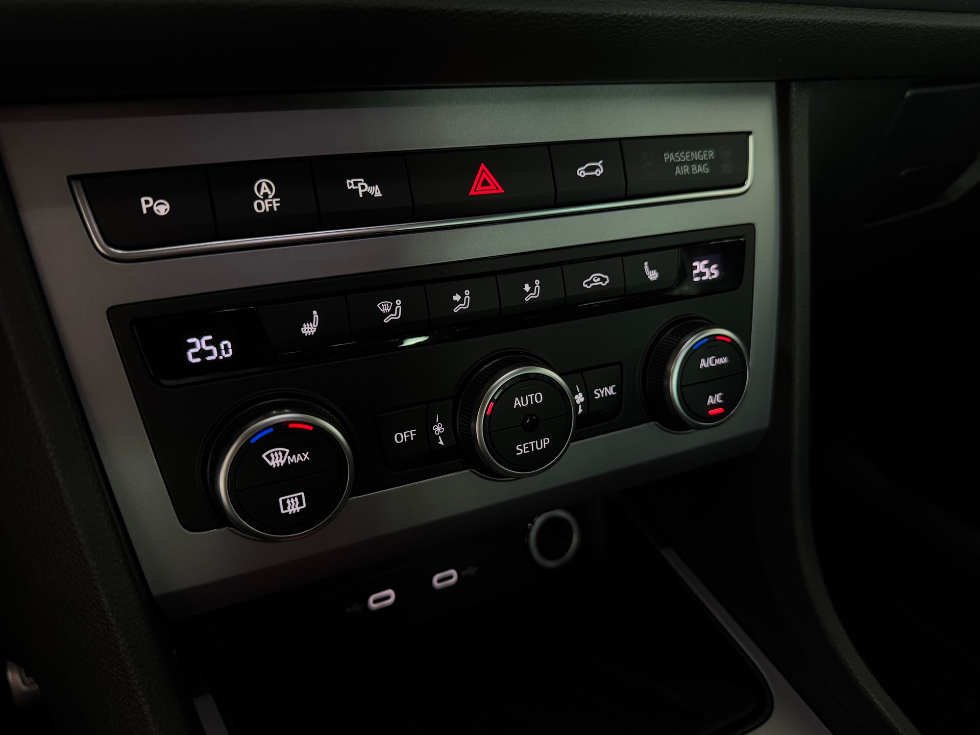 SEAT Ateca 1.5 TSI EVO Hola FR DSG-image-12