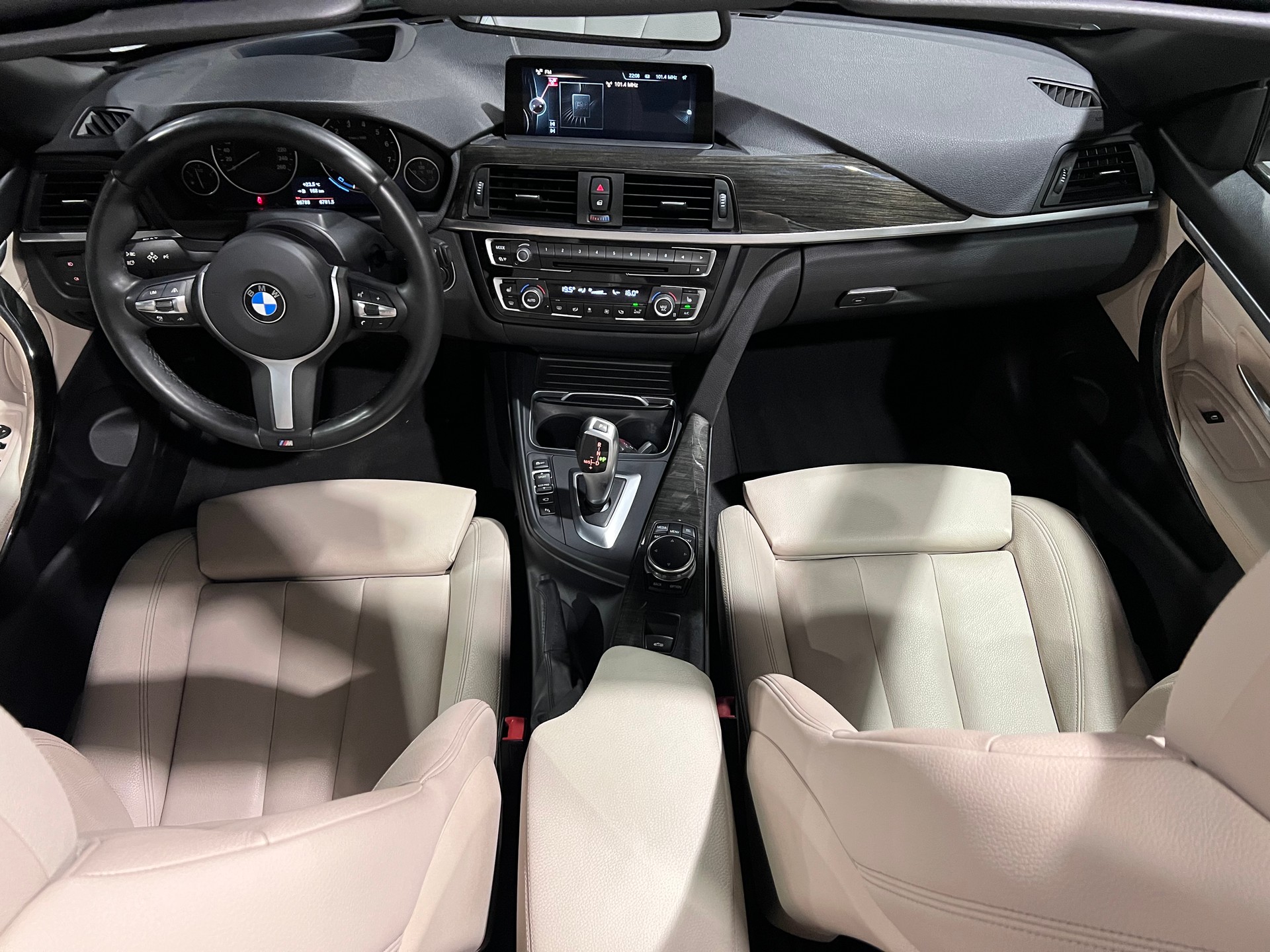BMW 430i Cabriolet xDrive Sport Line Steptronic-image-13