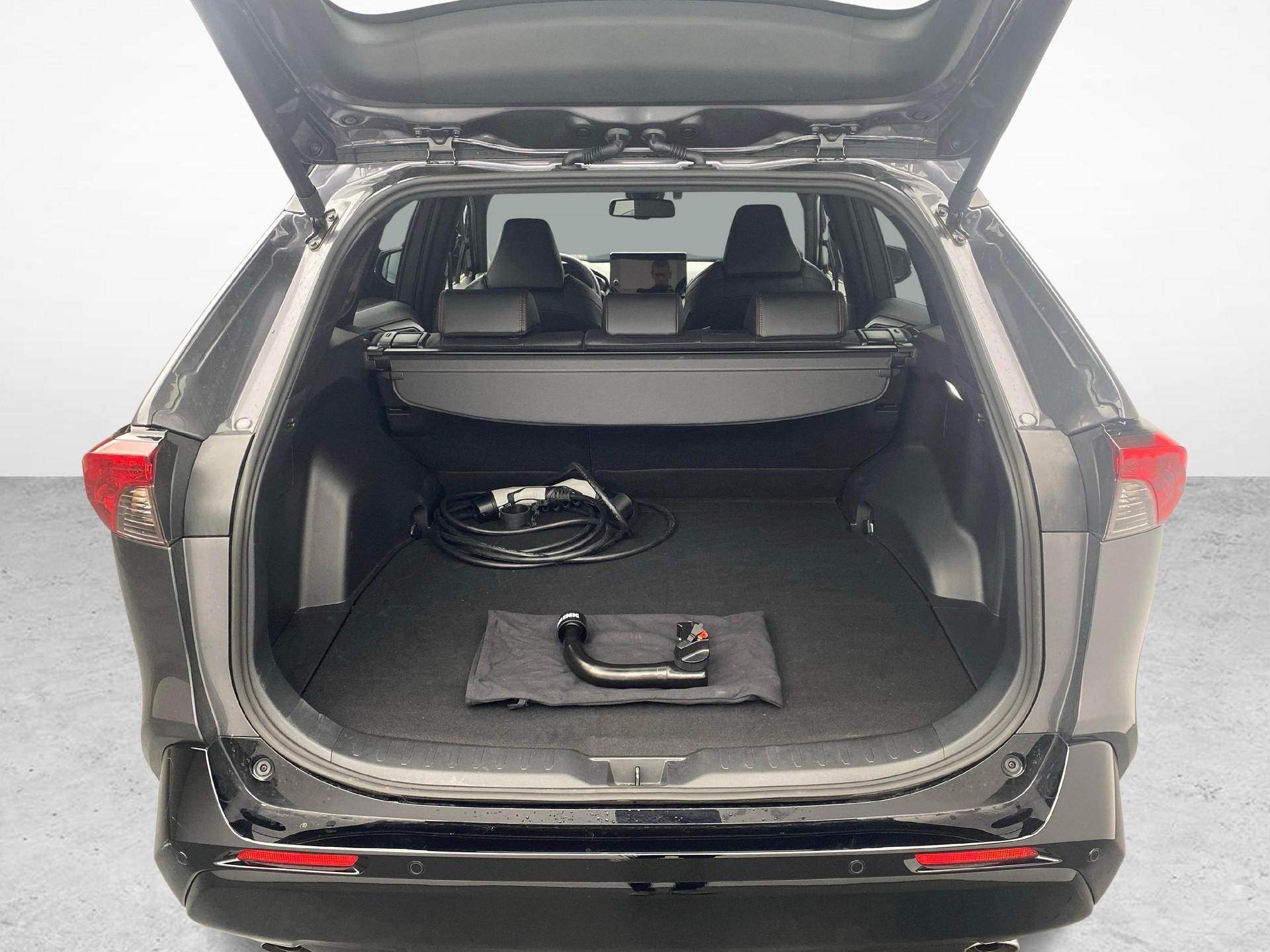 SUZUKI Across 2.5 PHEV Compact Top 4x4-image-17