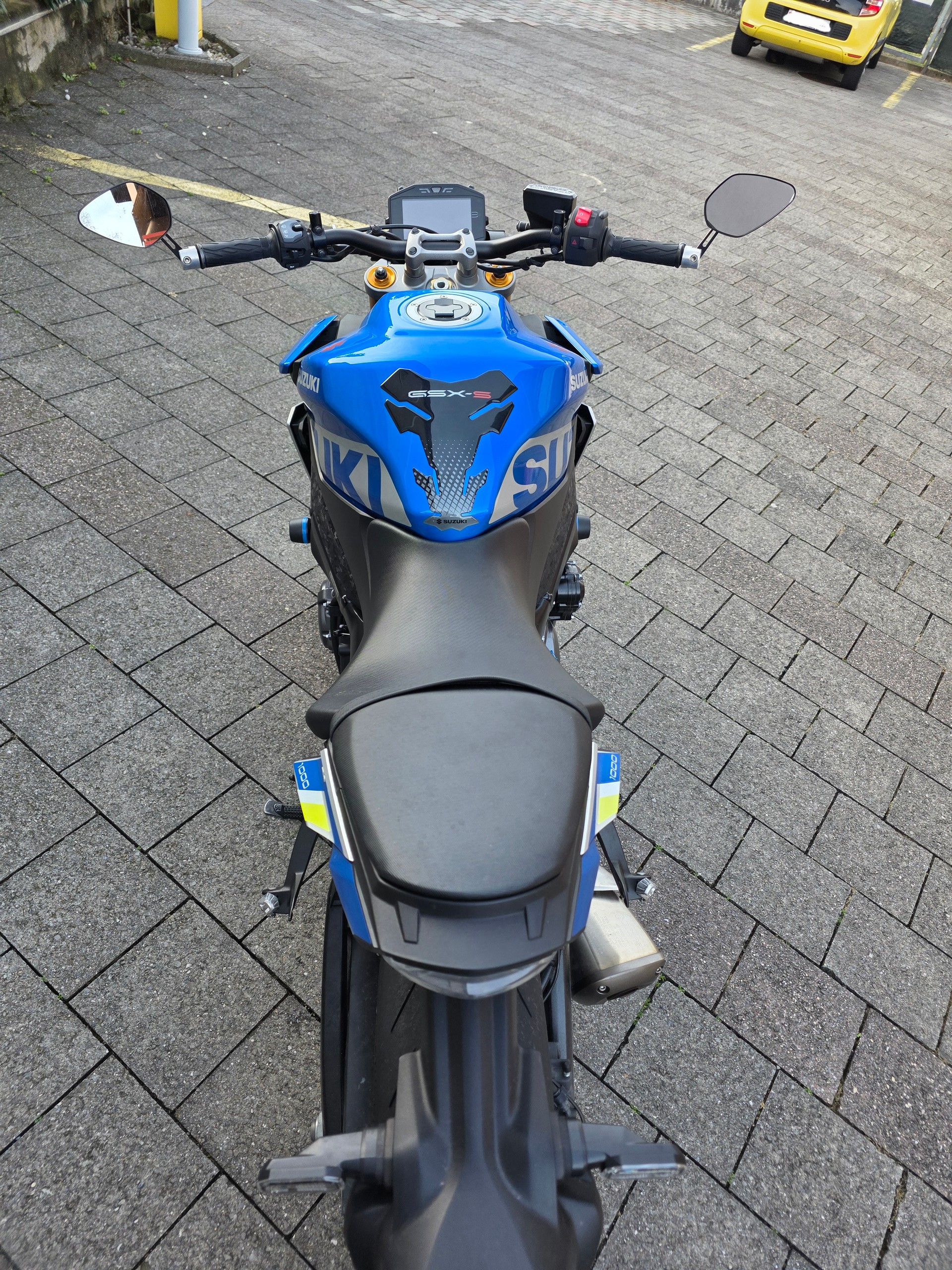 SUZUKI GSX-S 1000-image-6
