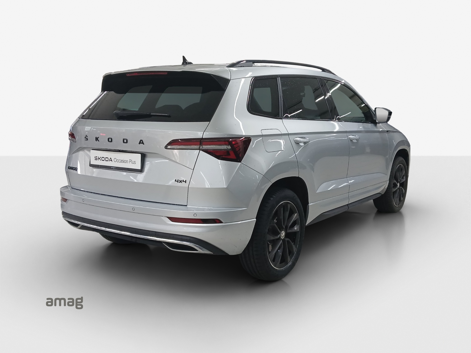 SKODA Karoq 2.0 TSI SportLine 4x4 DSG-image-4