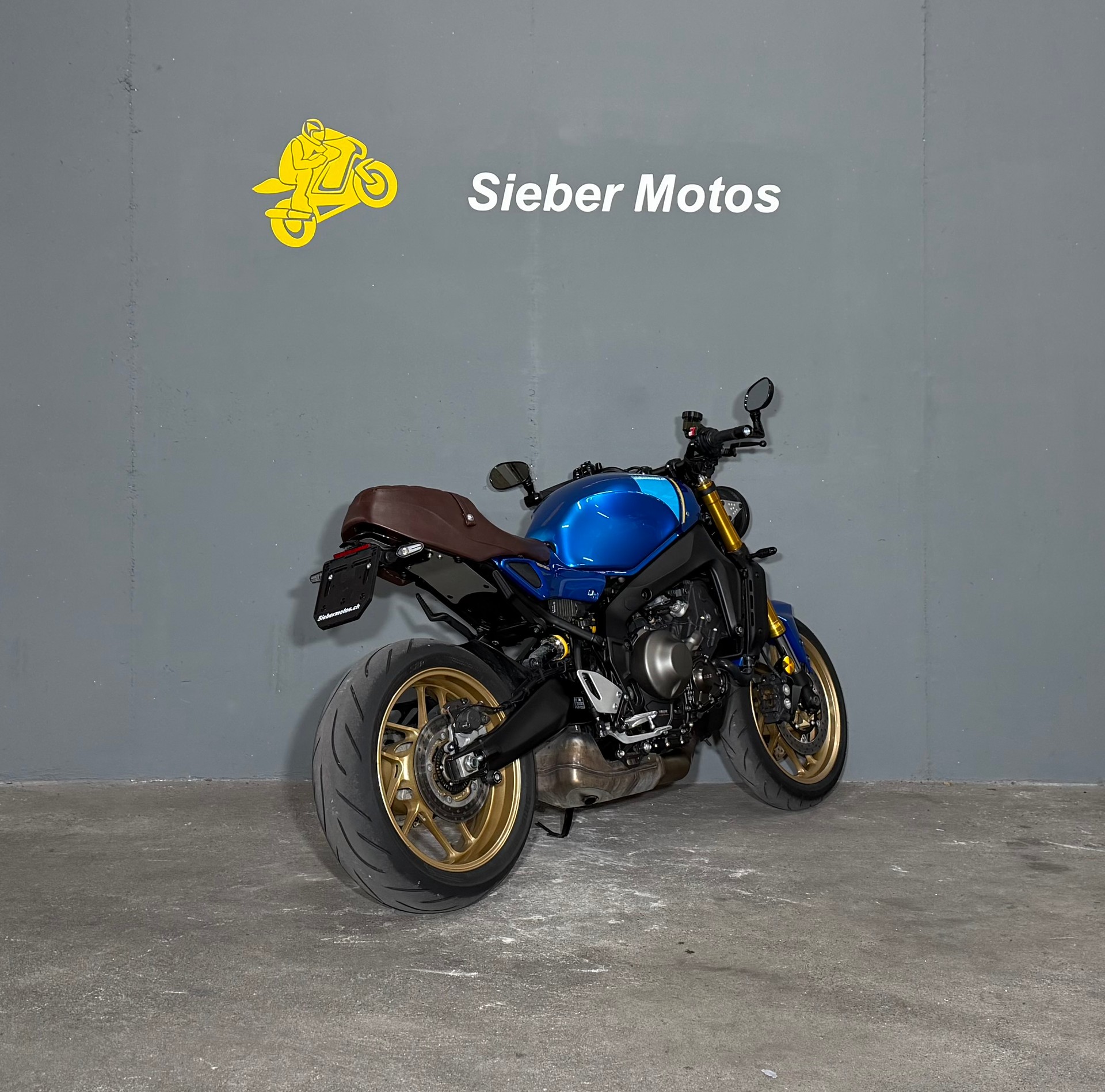 YAMAHA XSR 900-image-3