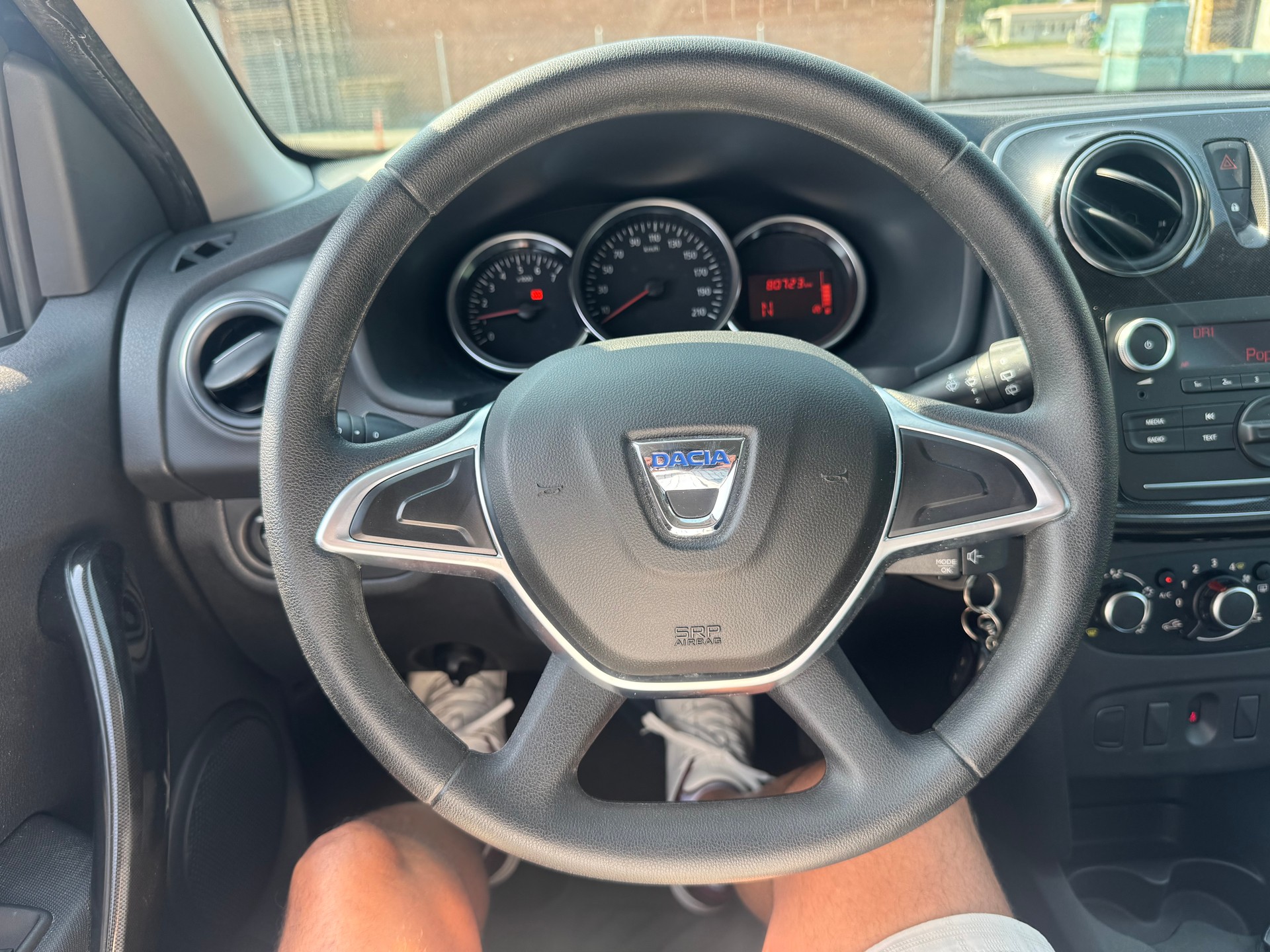 DACIA Sandero TCe 90 Comfort Automatic-image-15