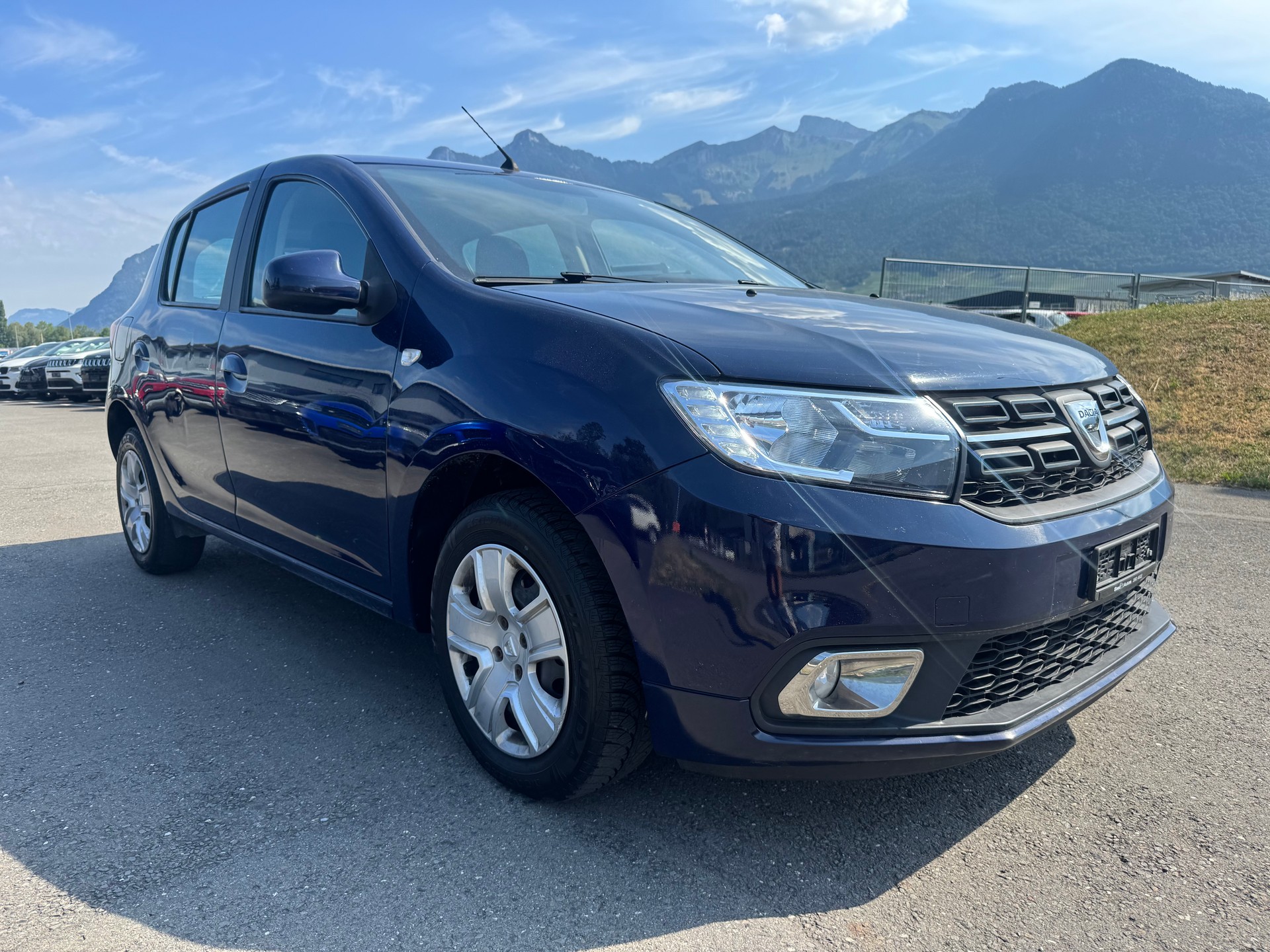 DACIA Sandero TCe 90 Comfort Automatic-showroom-element-3