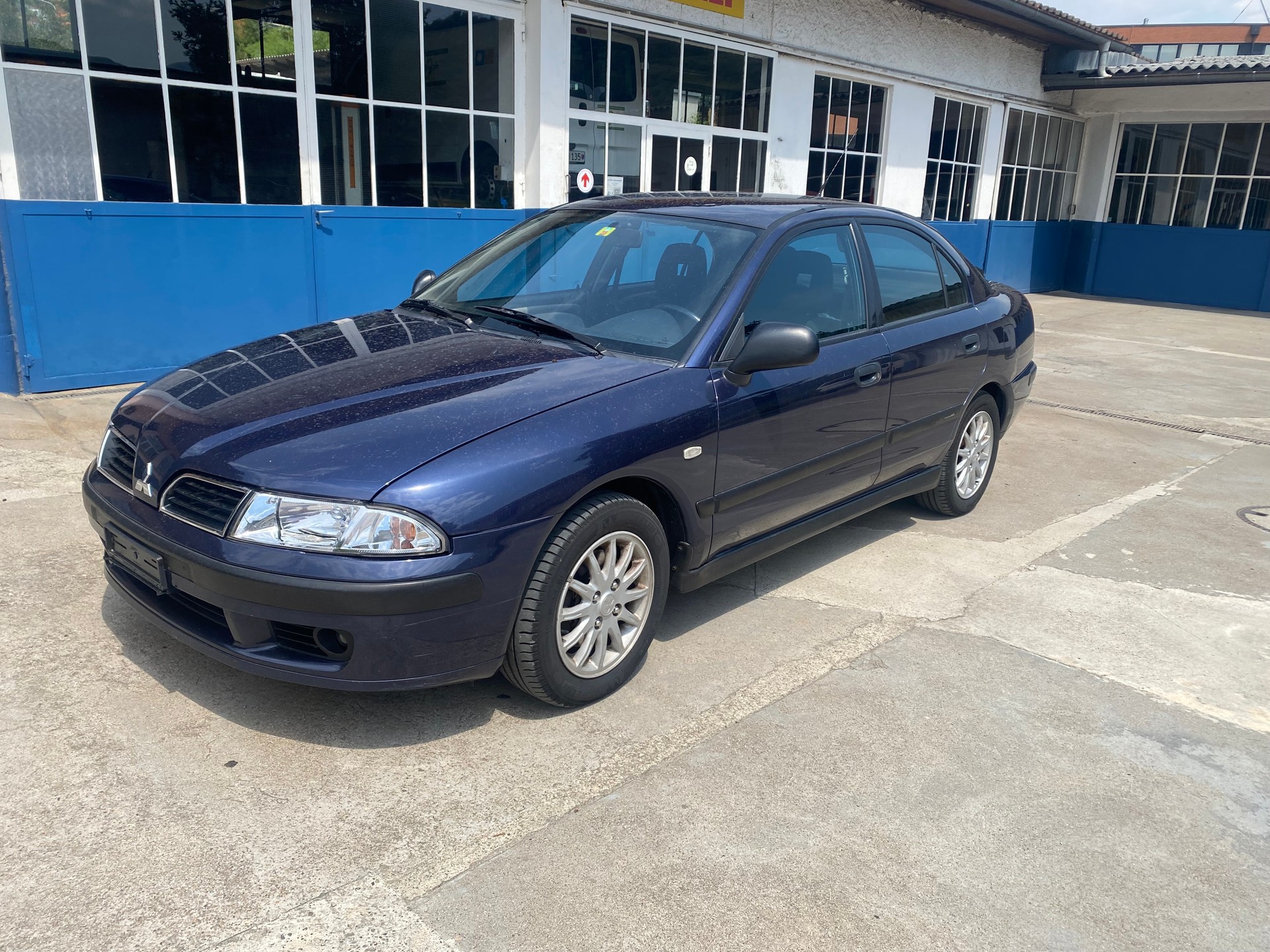 MITSUBISHI CARISMA-image-1