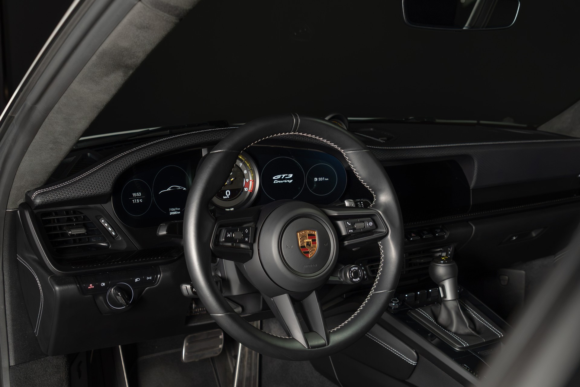 PORSCHE 911 GT3 Touring PDK-image-11