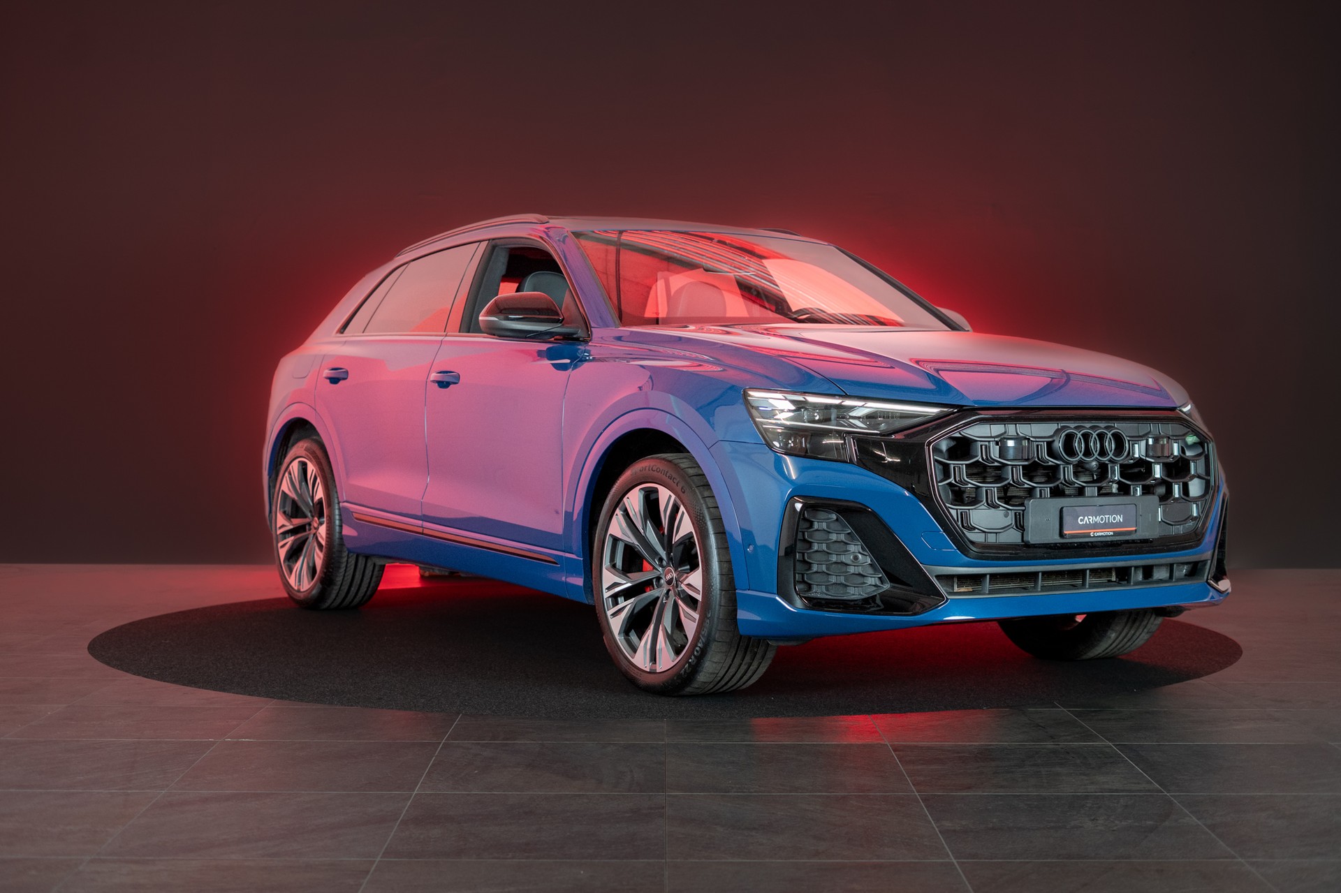 AUDI Q8 SUV 3.0 50 TDI quattro T-Tronic / S-Line / Panorama / 360°Kamera / Audi-Exclusive-showroom-element-2