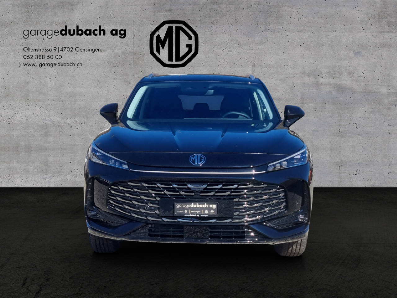 MG HS 1.5 Hybrid Luxury-showroom-element-1