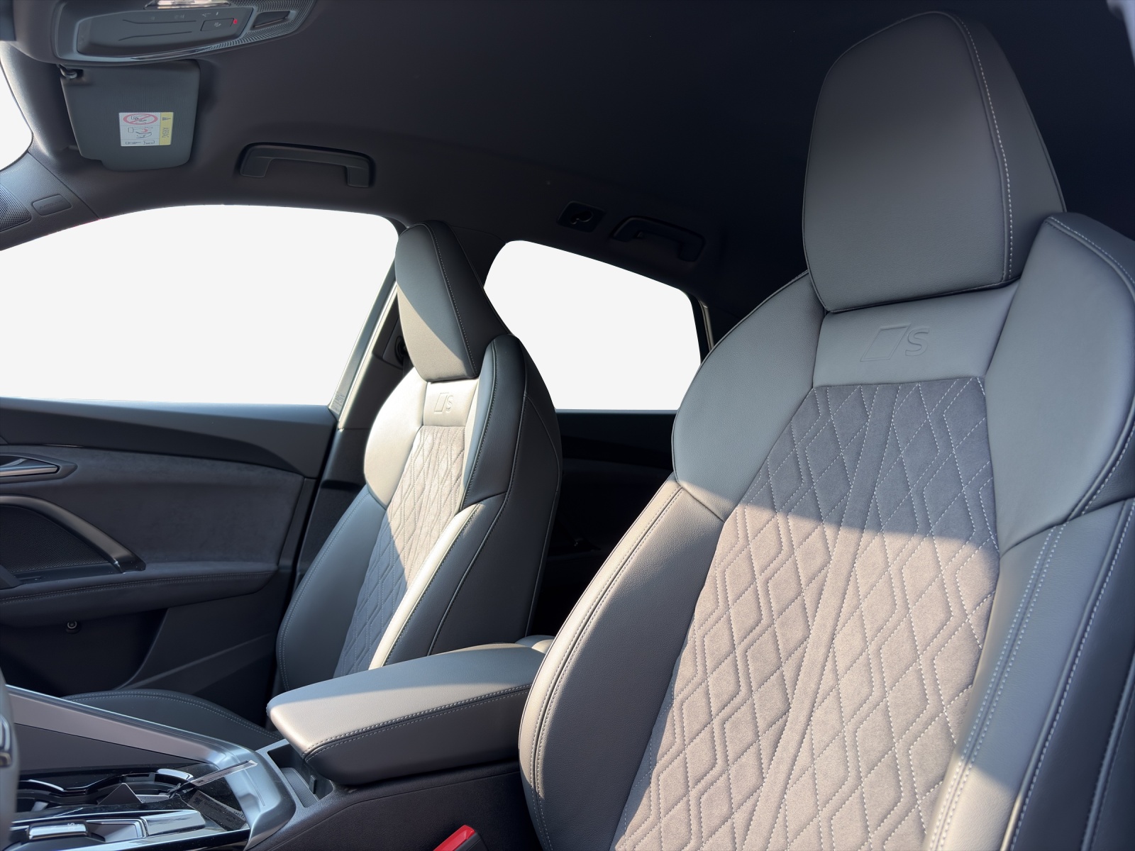 AUDI SQ5 Sportback TFSI quattro S-tronic-image-14