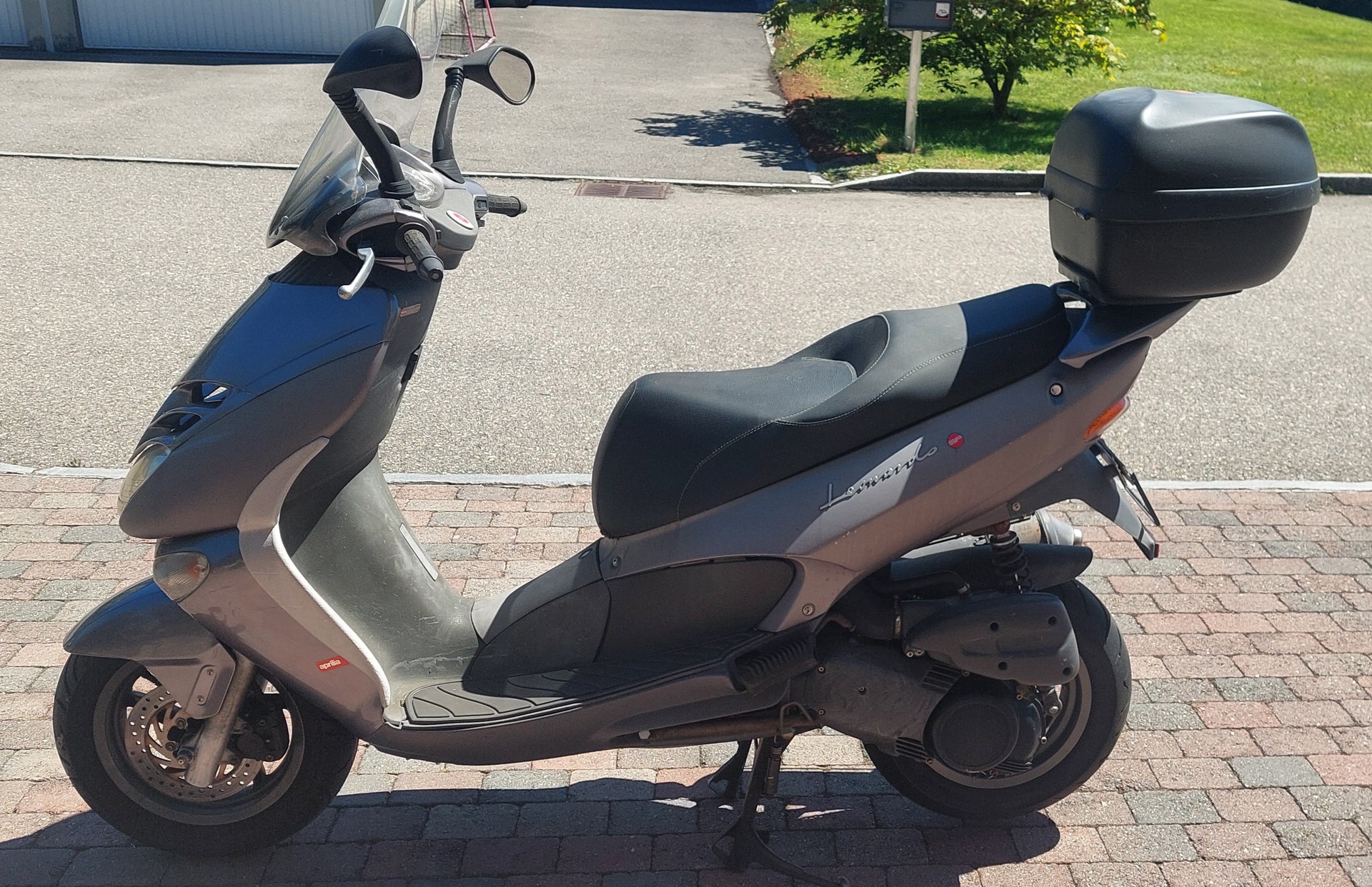 APRILIA Leonardo 125 ST-image-6