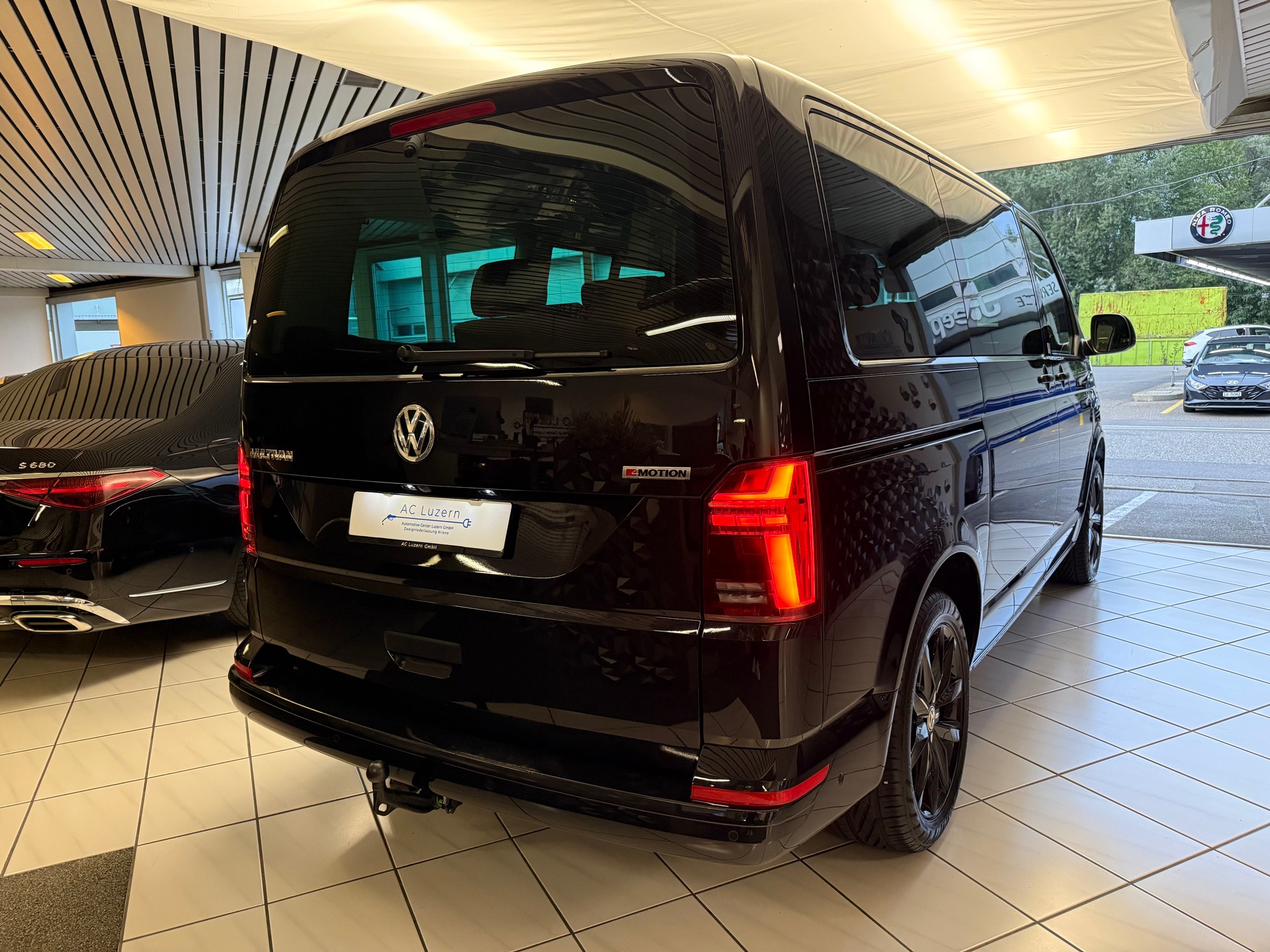 VW T6.1 Multivan 2.0 TDI Trendline Liberty 4Motion DSG-showroom-element-2