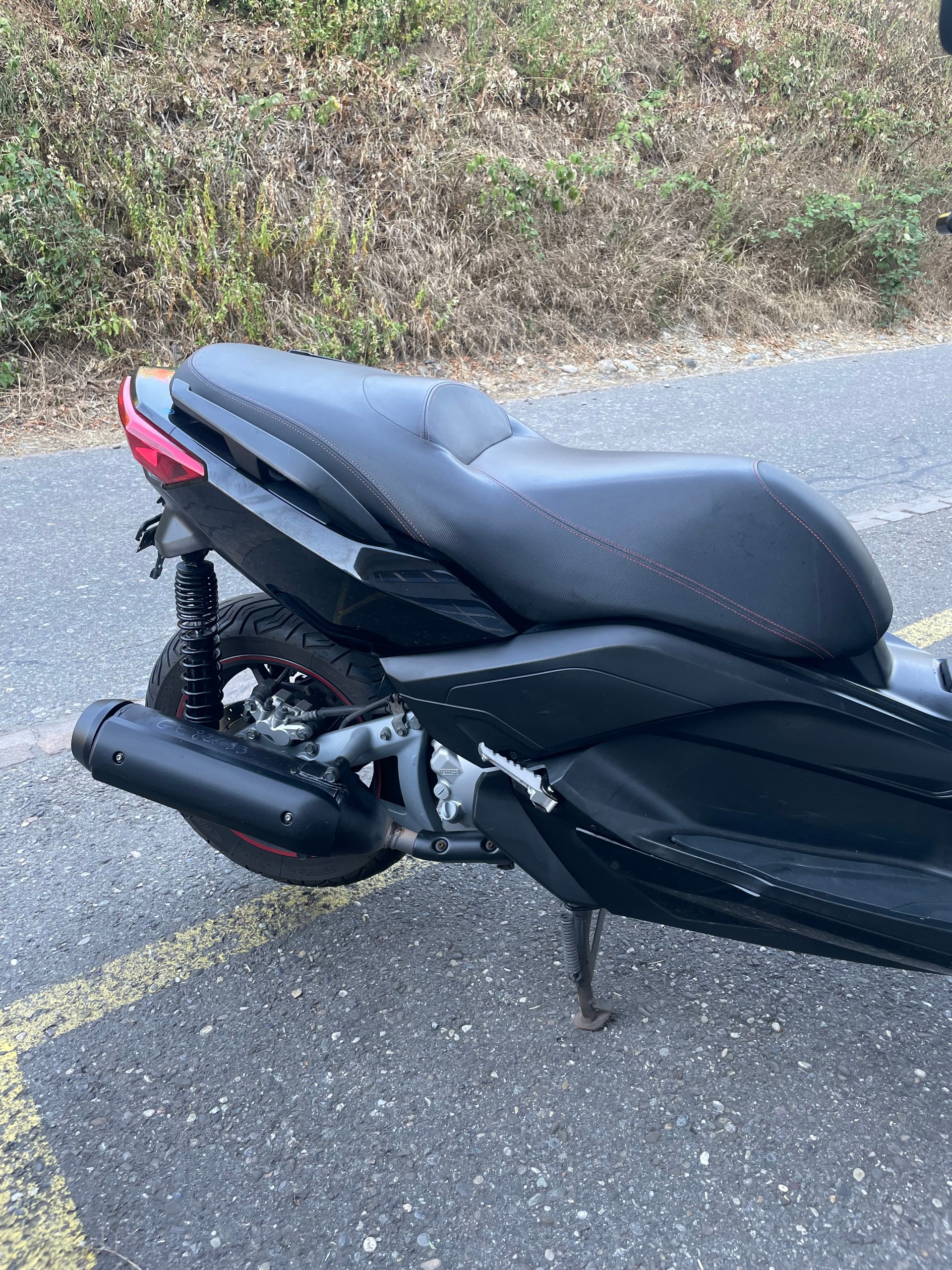 YAMAHA X-Max YP 250 R ABS-image-7