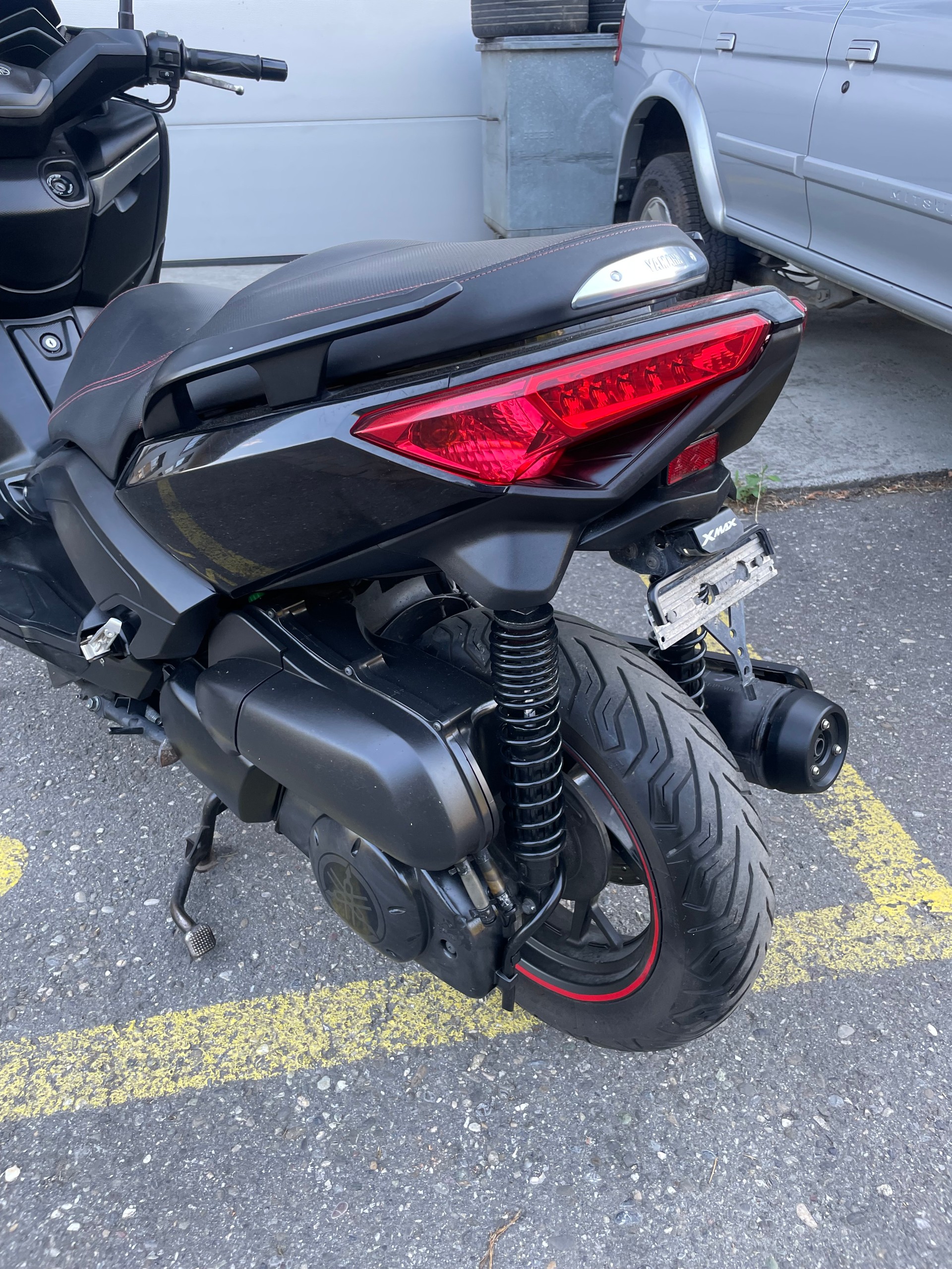YAMAHA X-Max YP 250 R ABS-image-5