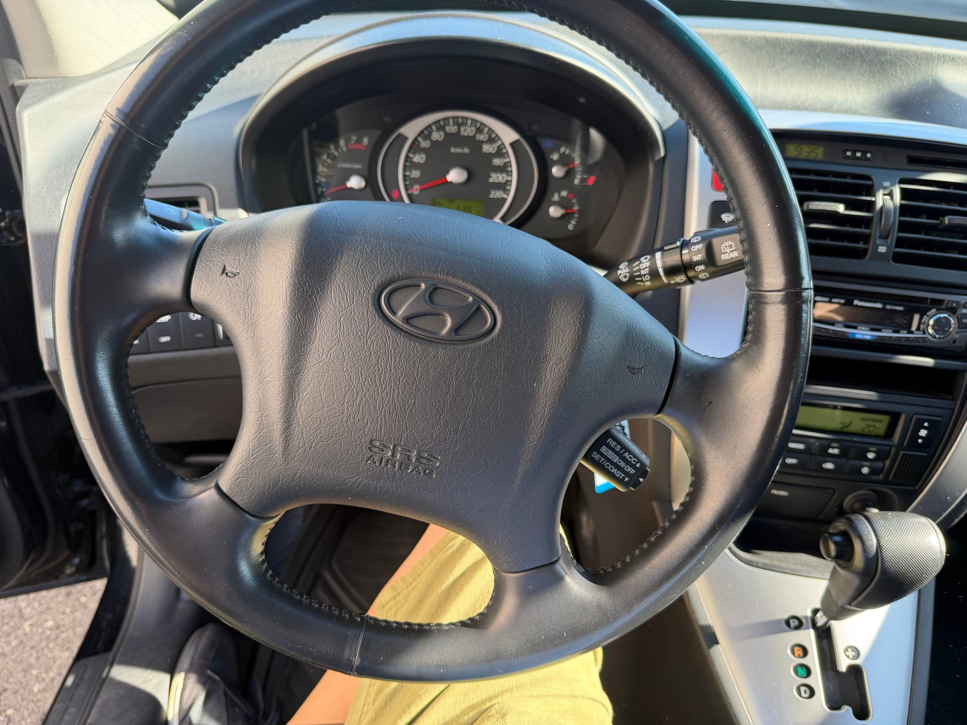 HYUNDAI Tucson 2.7 V6 Premium 4WD-image-36