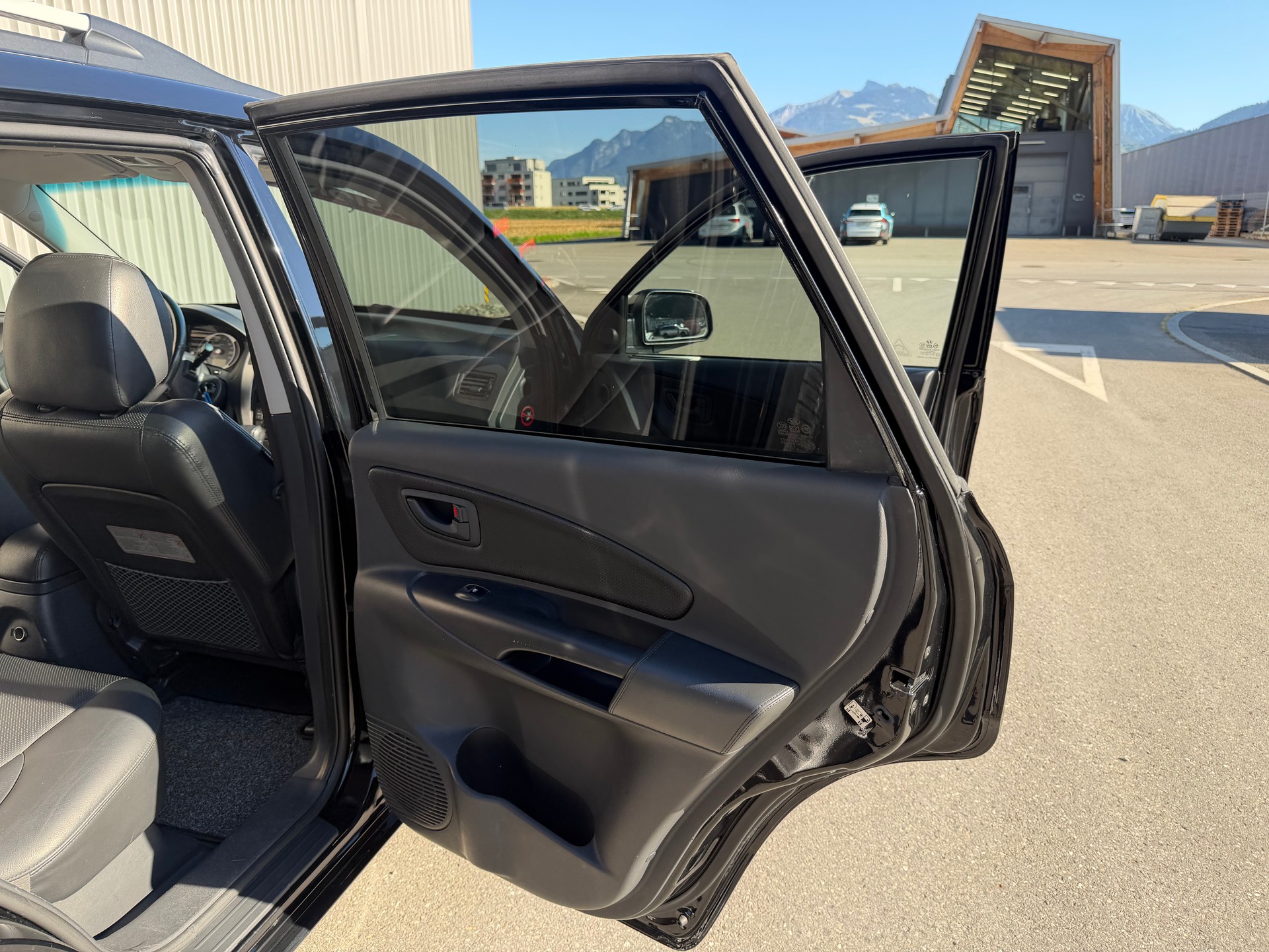 HYUNDAI Tucson 2.7 V6 Premium 4WD-image-29