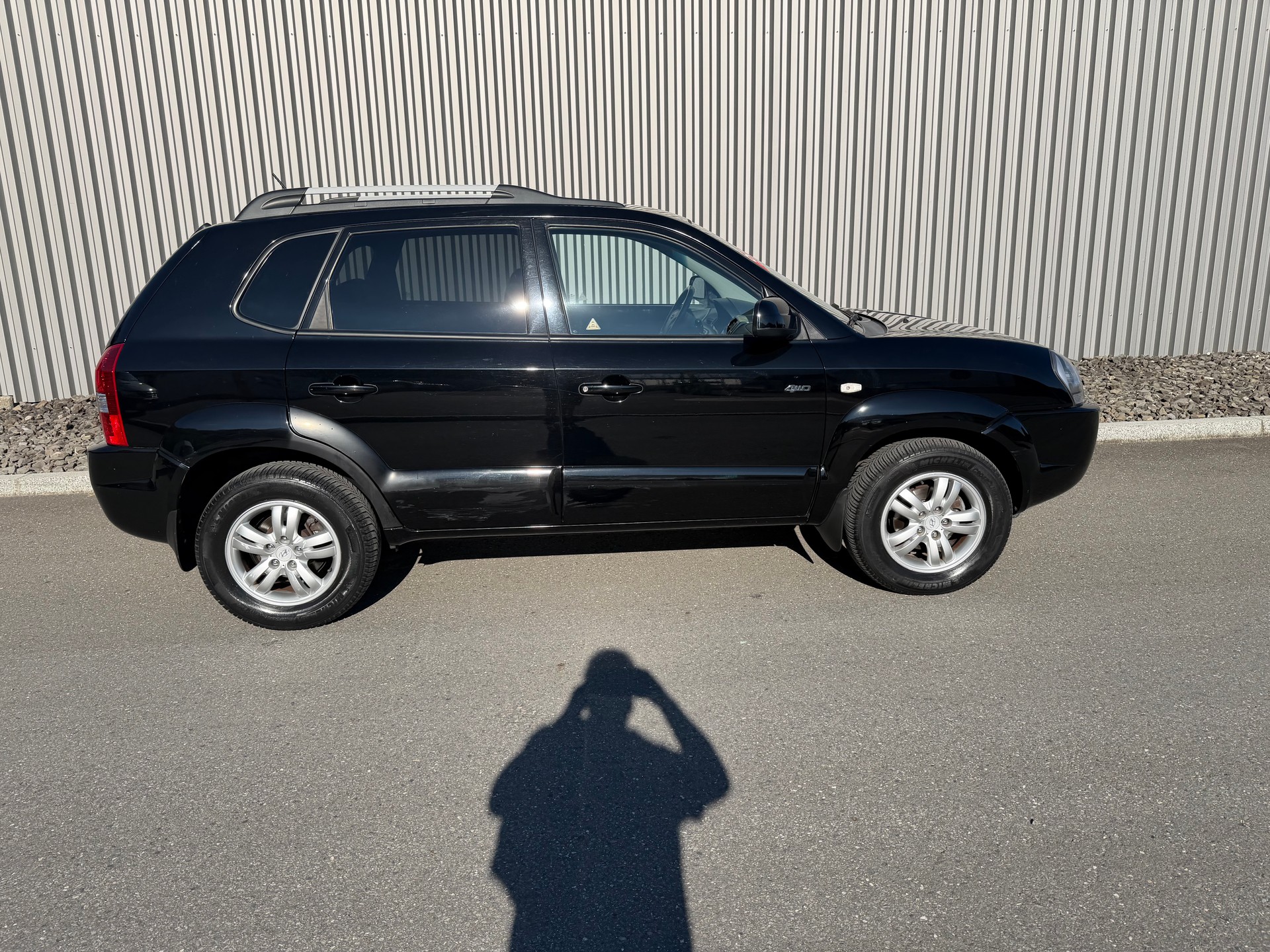 HYUNDAI Tucson 2.7 V6 Premium 4WD-image-4