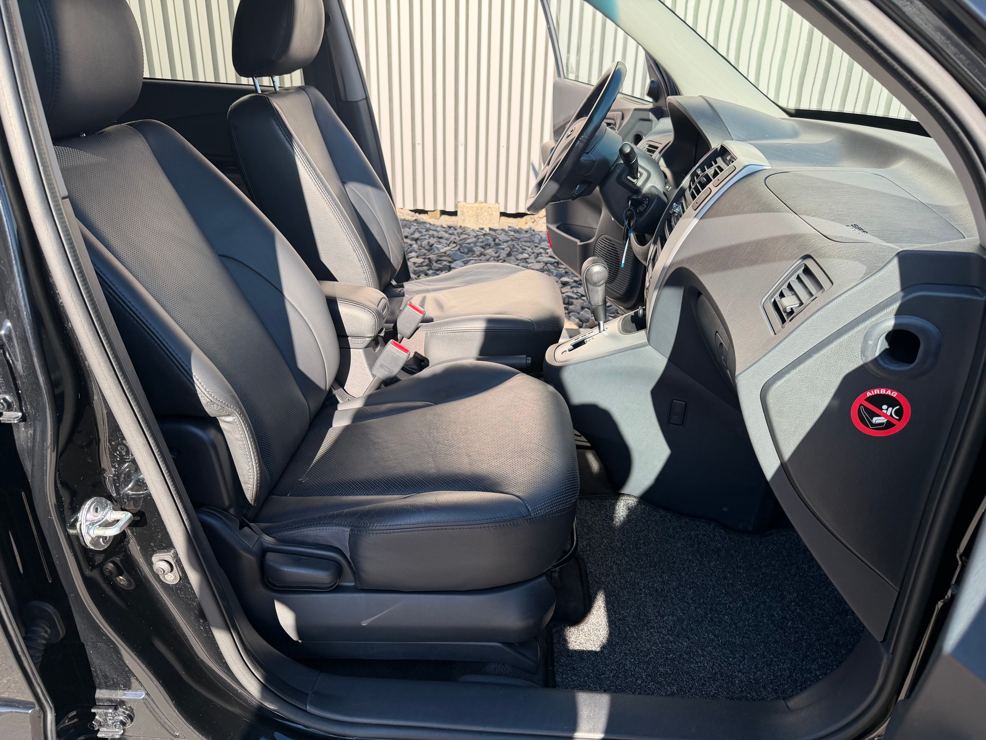 HYUNDAI Tucson 2.7 V6 Premium 4WD-image-21