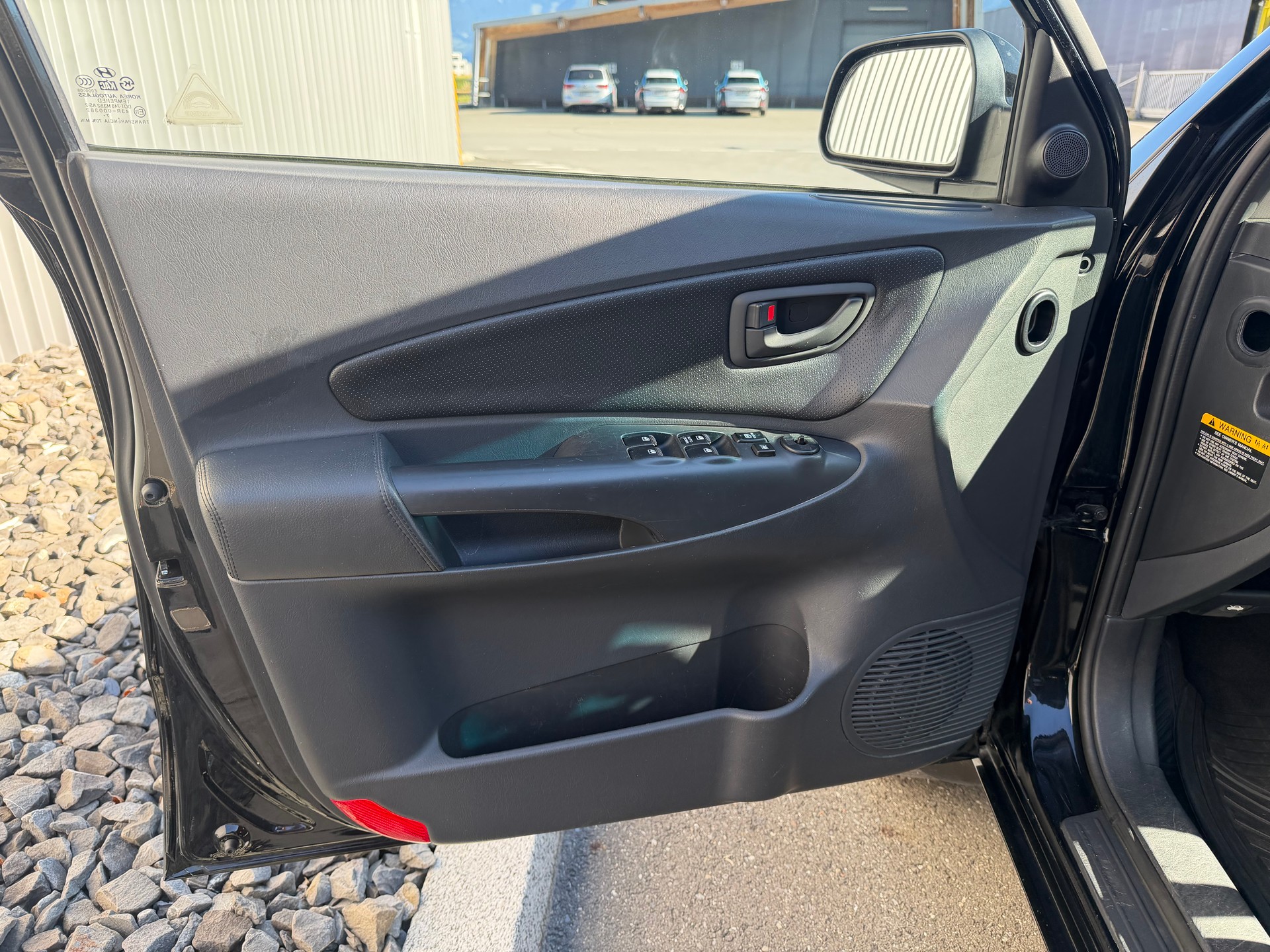 HYUNDAI Tucson 2.7 V6 Premium 4WD-image-14