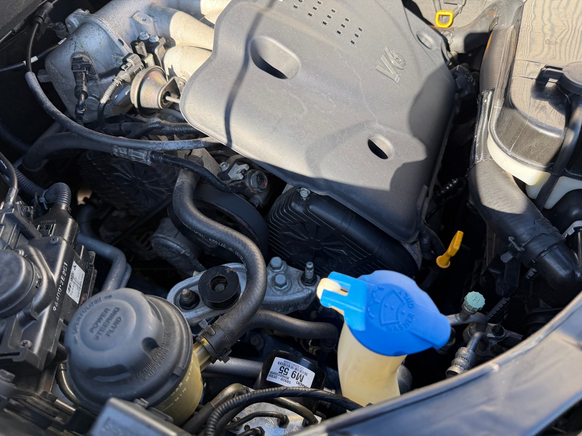 HYUNDAI Tucson 2.7 V6 Premium 4WD-image-44