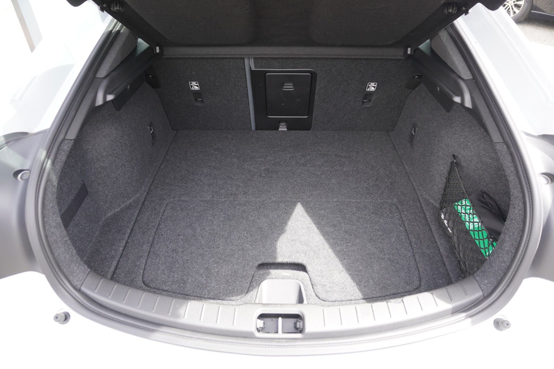 POLESTAR Polestar 2 Long Range Single Plus Pack 82kWh-image-10
