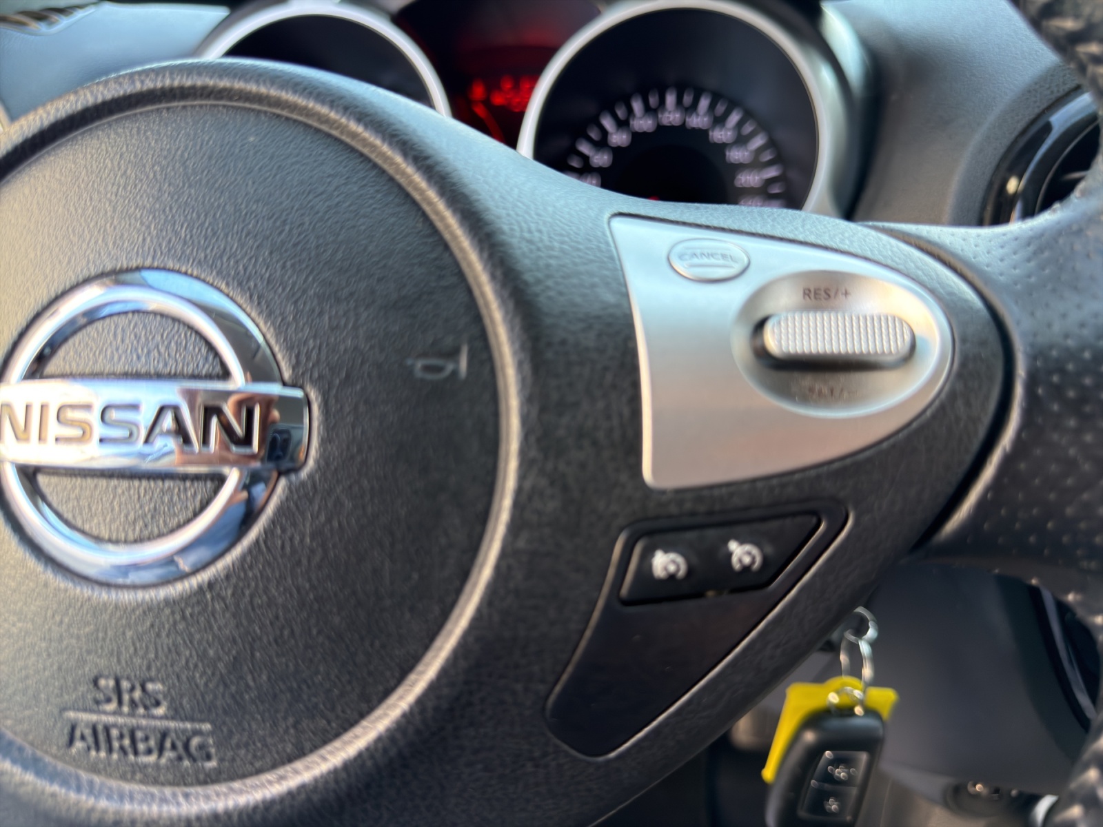 NISSAN Juke 1.6 tekna Xtronic CVT-image-21