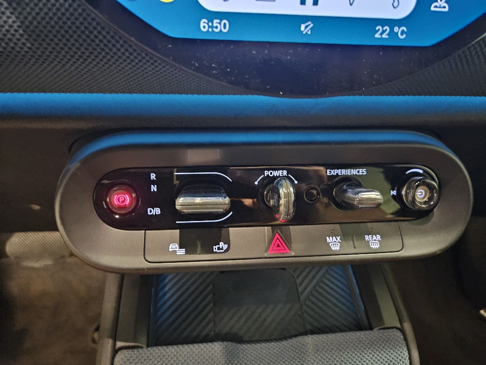 MINI Countryman E-image-10