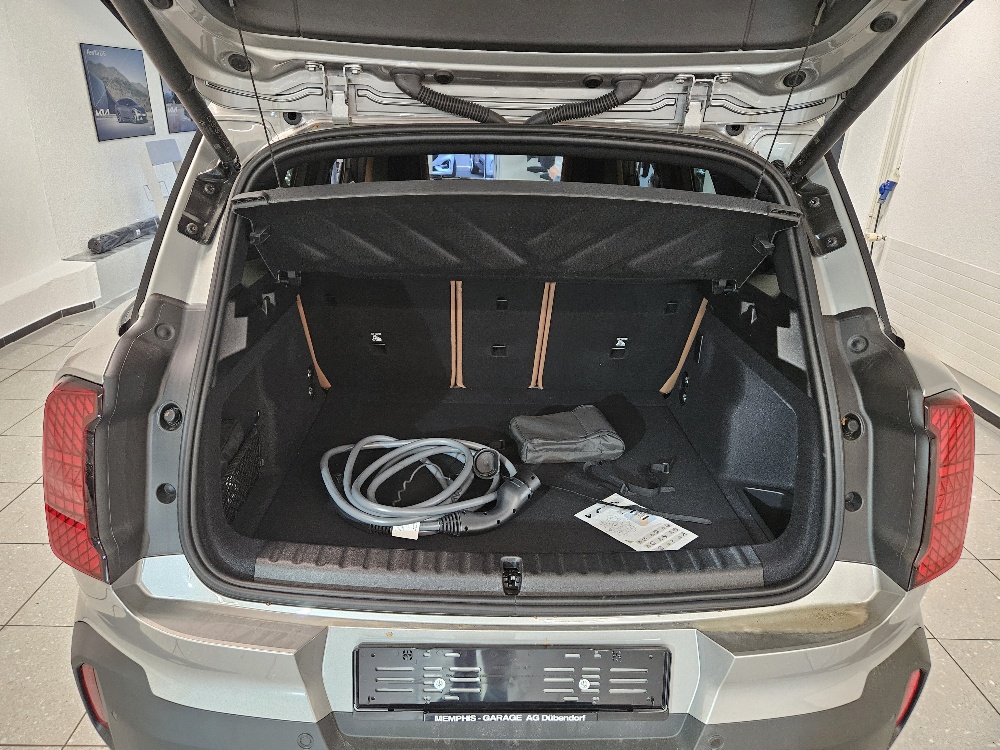 MINI Countryman E-image-13
