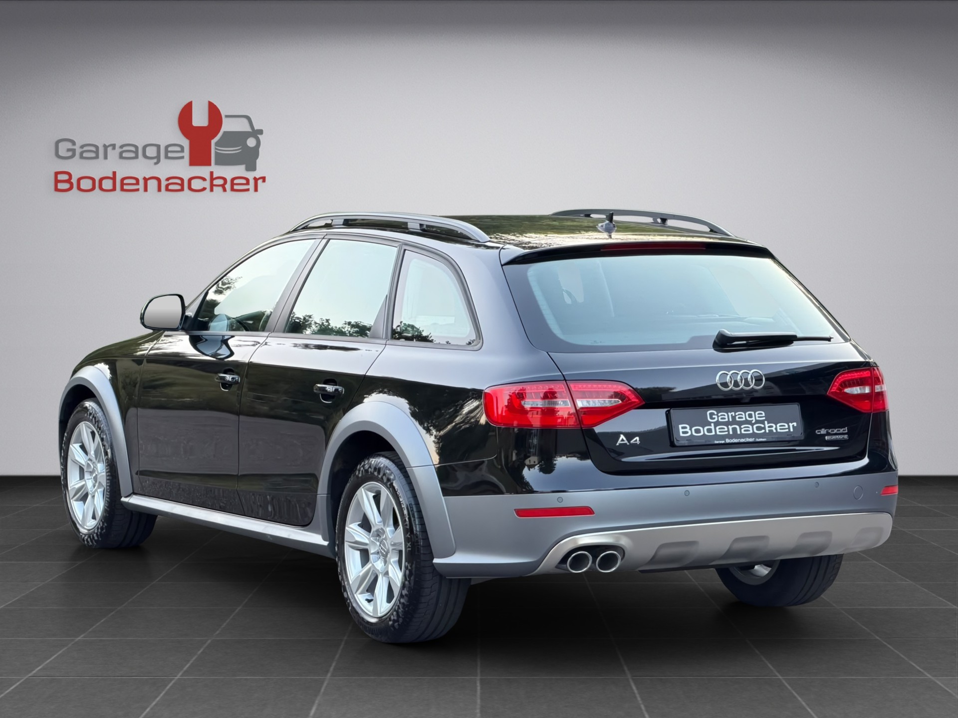 AUDI A4 allroad 2.0 TDI quattro 4x4 Diesel-showroom-element-3