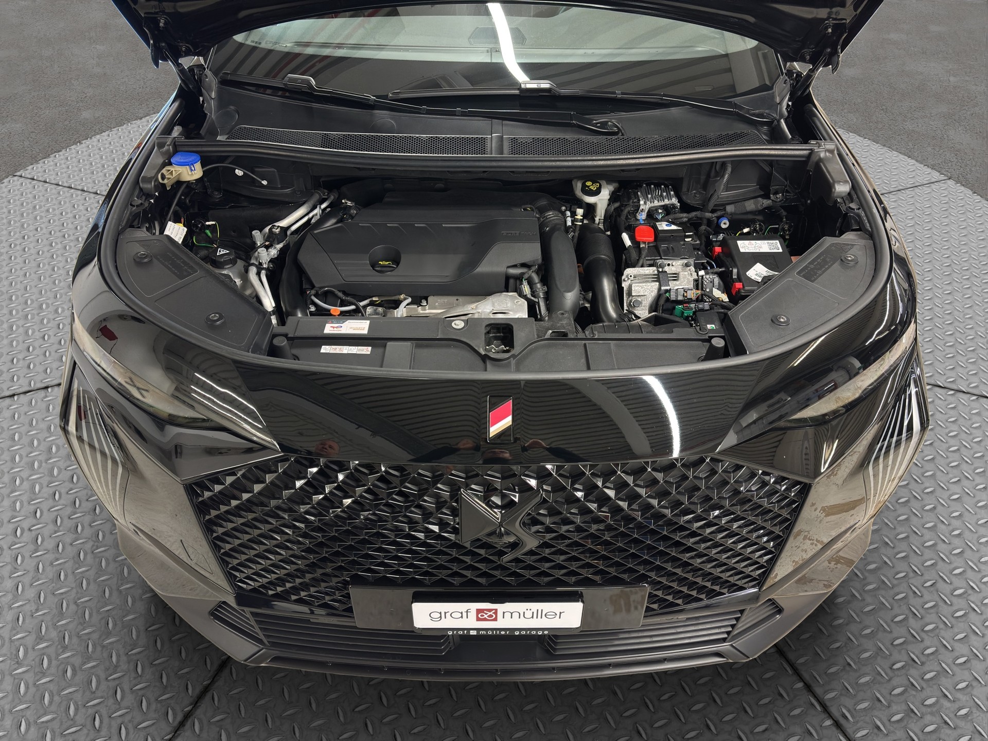 DS AUTOMOBILES DS 7 Crossback E-Tense 300 4x4 Ligne Noire-image-23