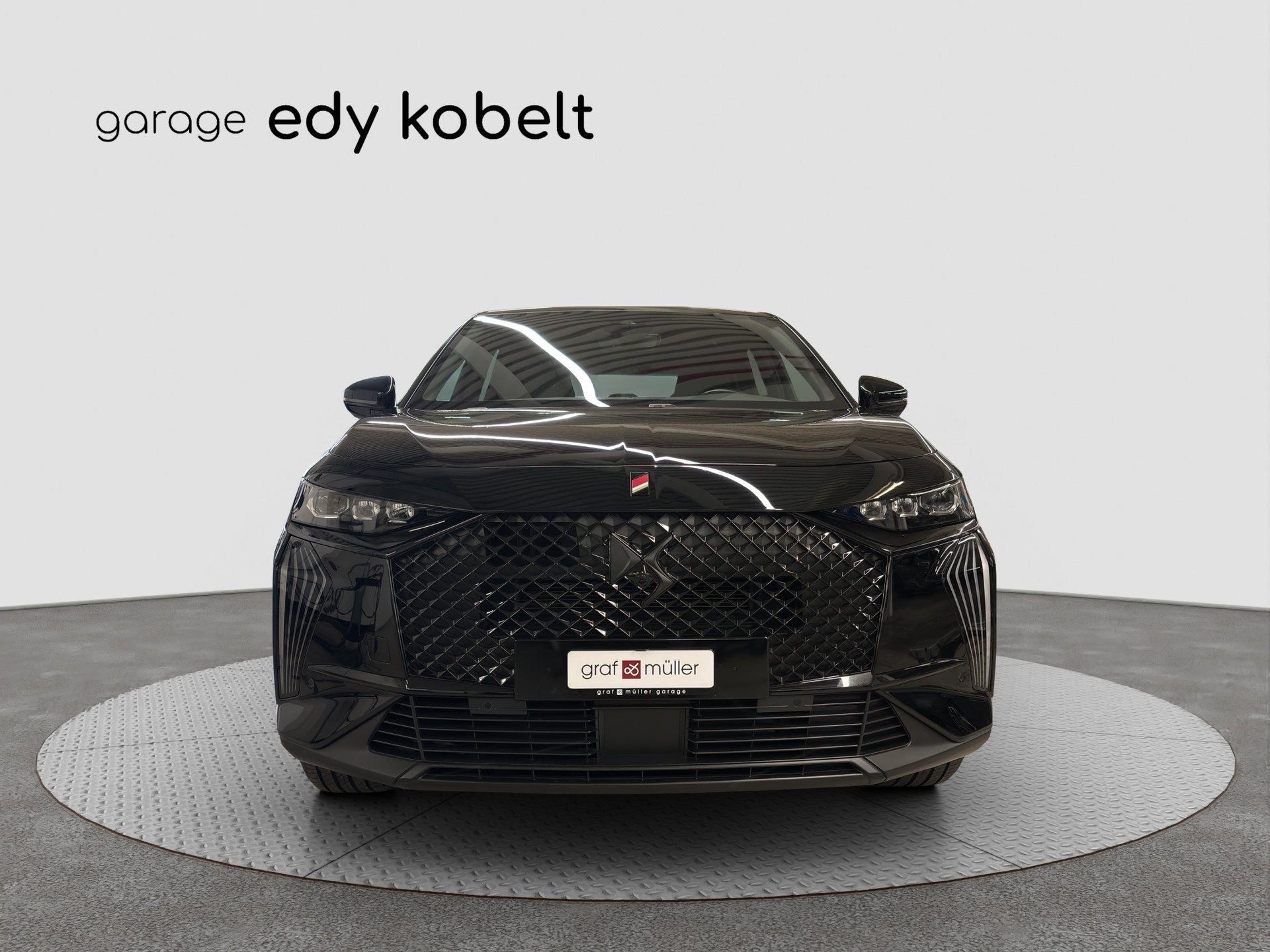 DS AUTOMOBILES DS 7 Crossback E-Tense 300 4x4 Ligne Noire-showroom-element-2