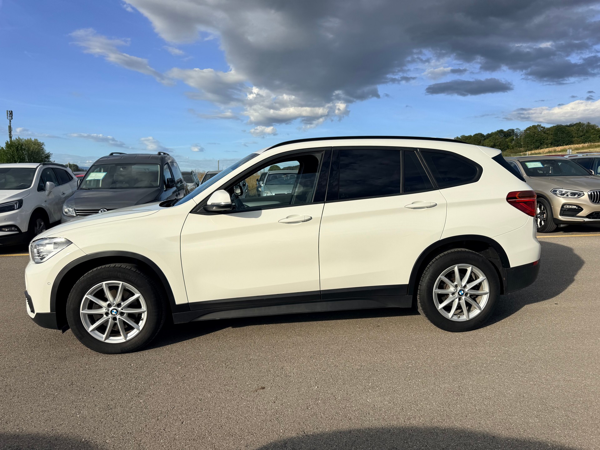 BMW X1 xDrive 18d xLine Steptronic-image-4