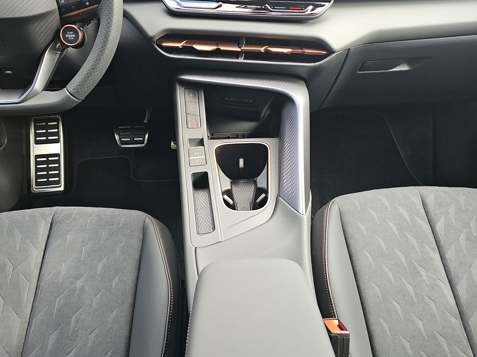 CUPRA Terramar 2.0 TSI DSG Prime Edition VZ 4Drive-image-8