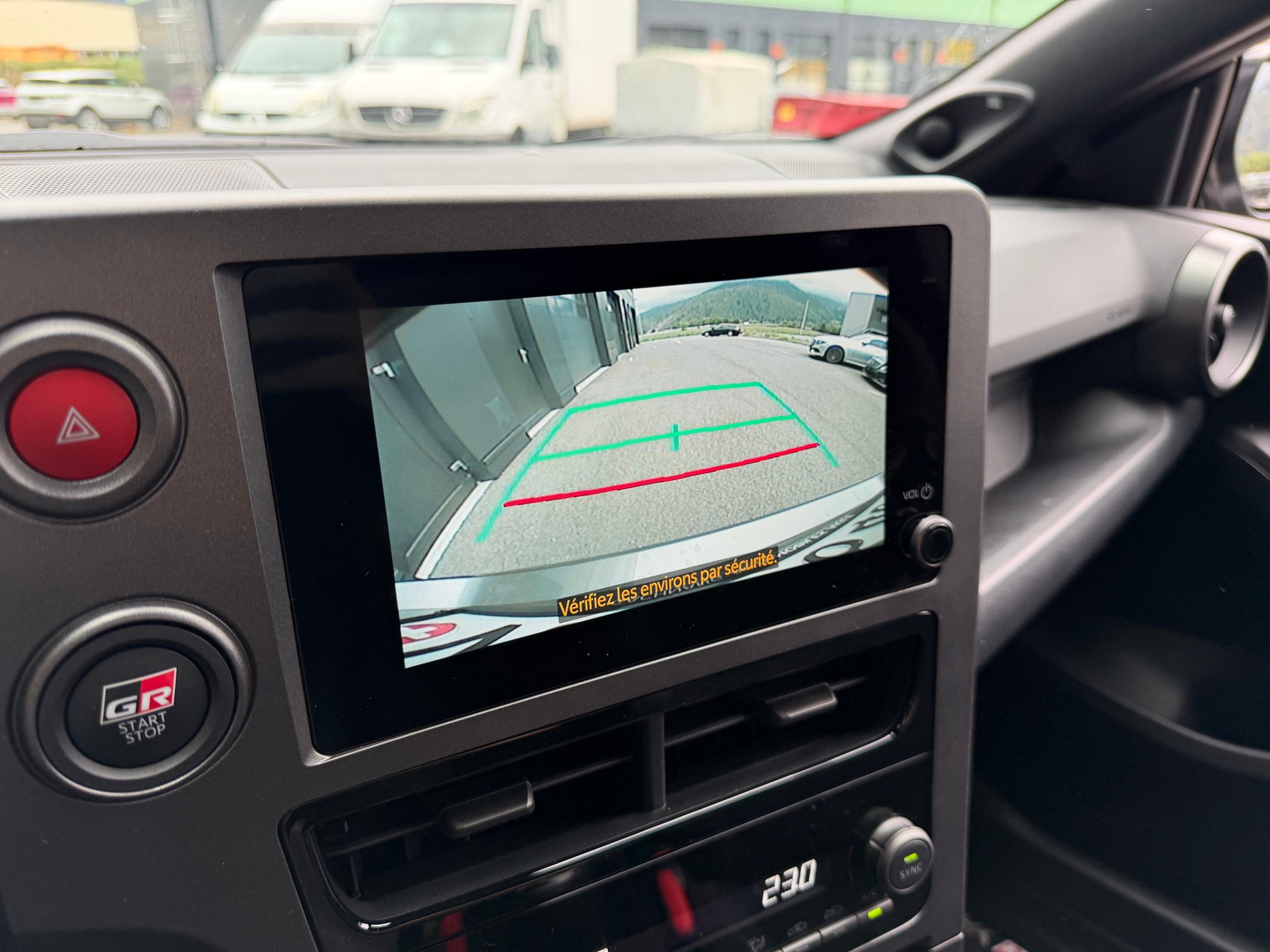 TOYOTA Yaris 1.6 GR Sport 2026 phase 2-image-18