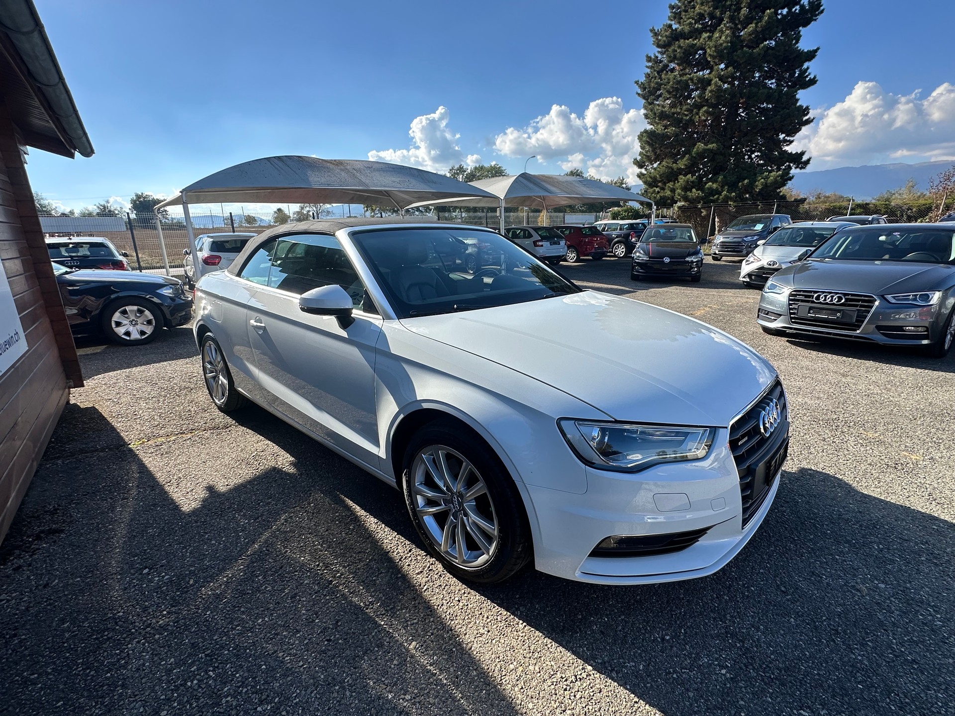 AUDI A3 Cabriolet 1.8 TFSI Attraction quattro S-tronic-showroom-element-1