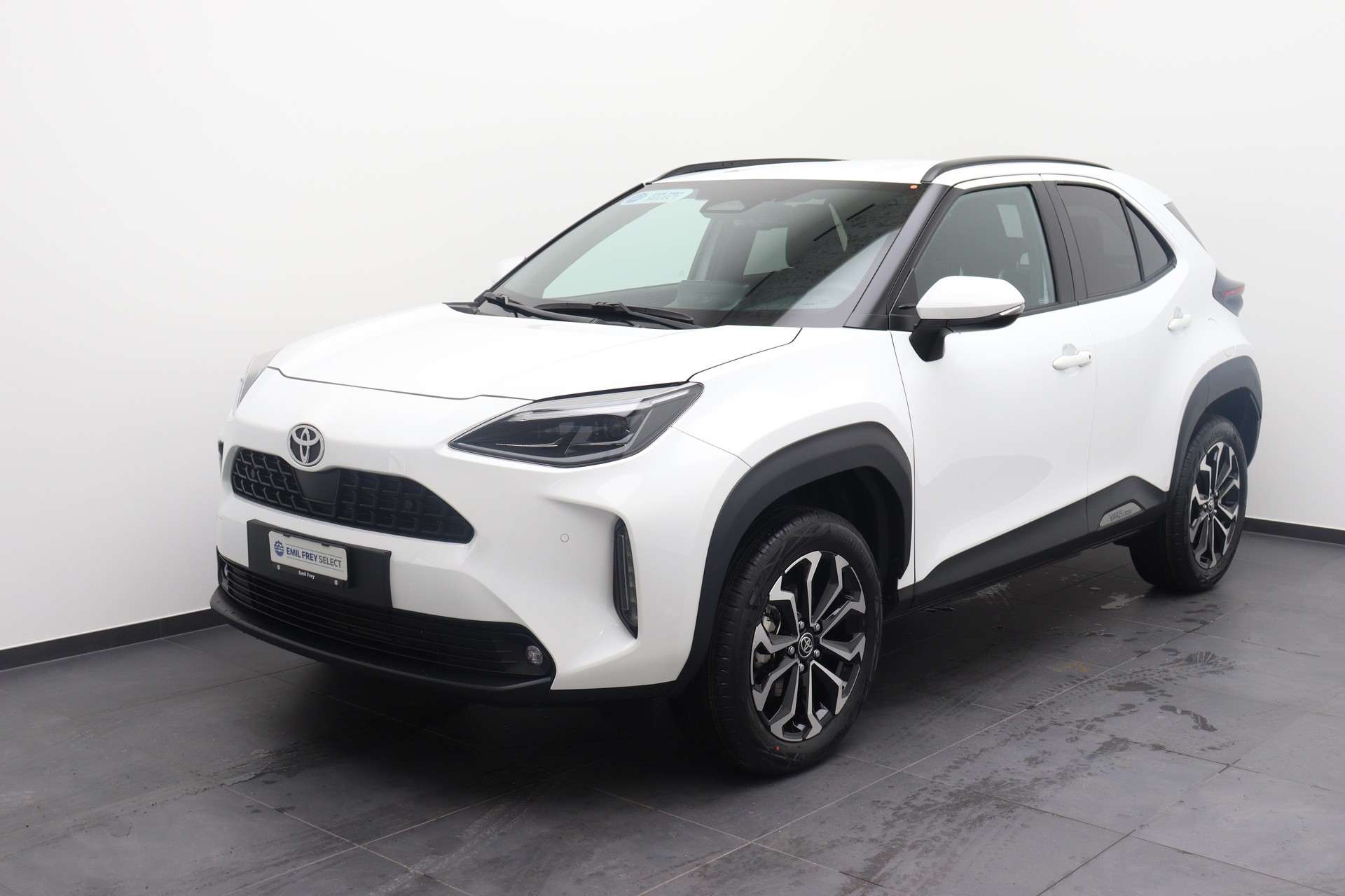 TOYOTA Yaris Cross 1.5 VVT-i HSD Trend AWD-i