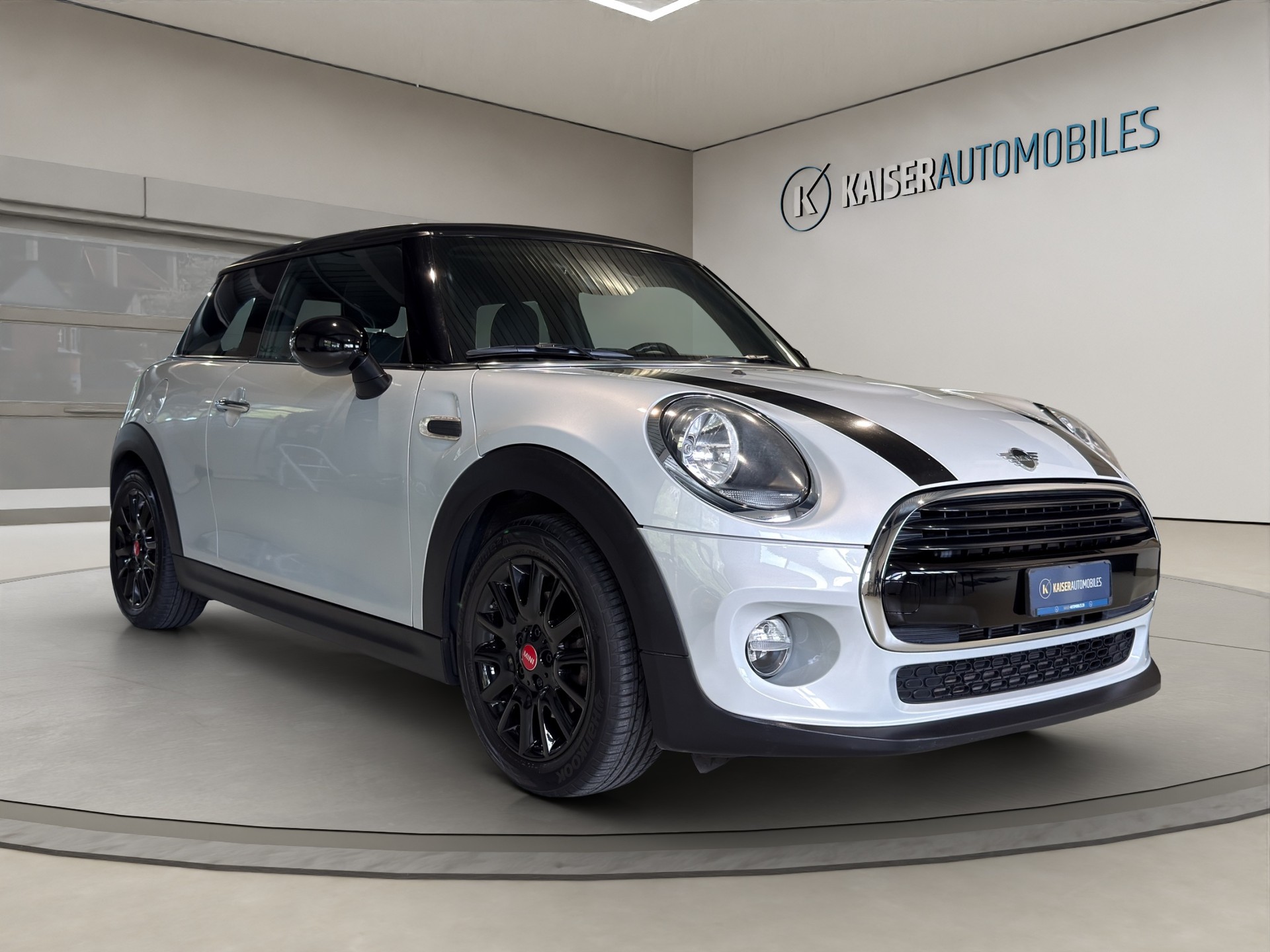 MINI Cooper-image-27