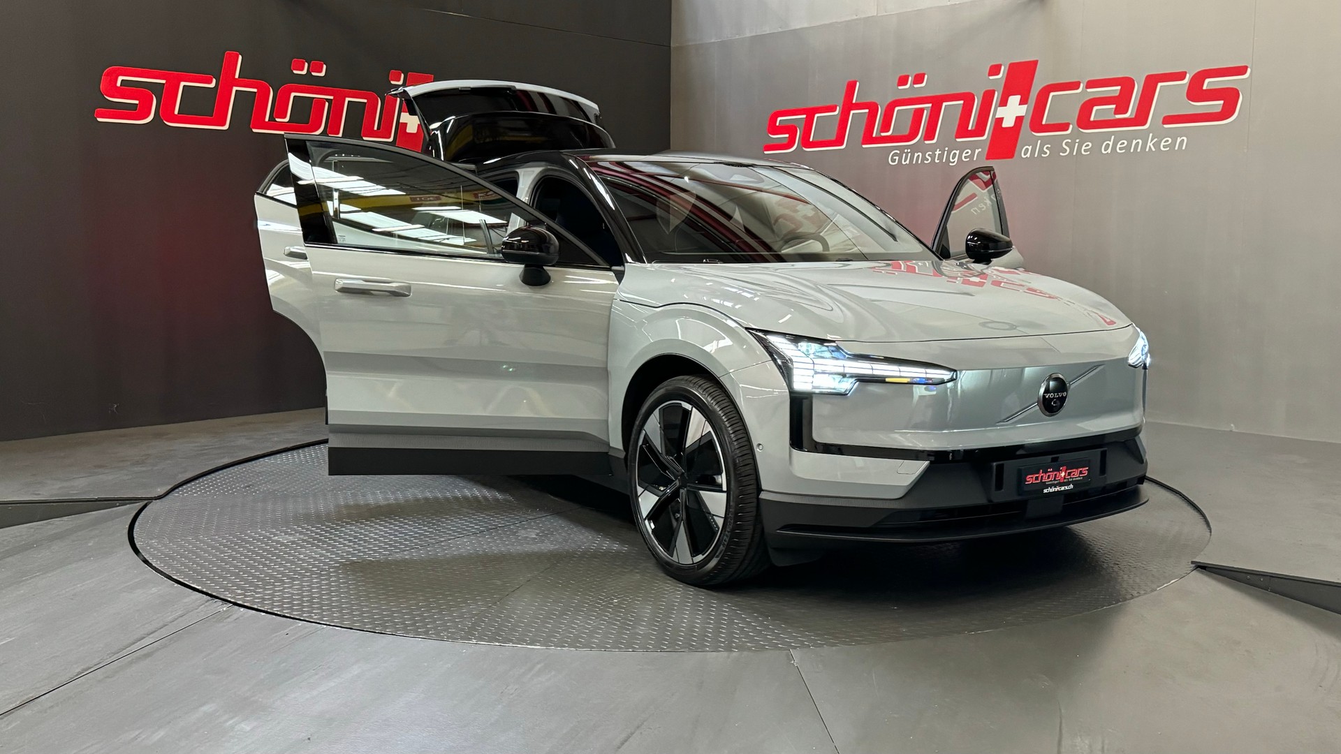 VOLVO EX30 E60 Twin Ultra Performance AWD-image-5