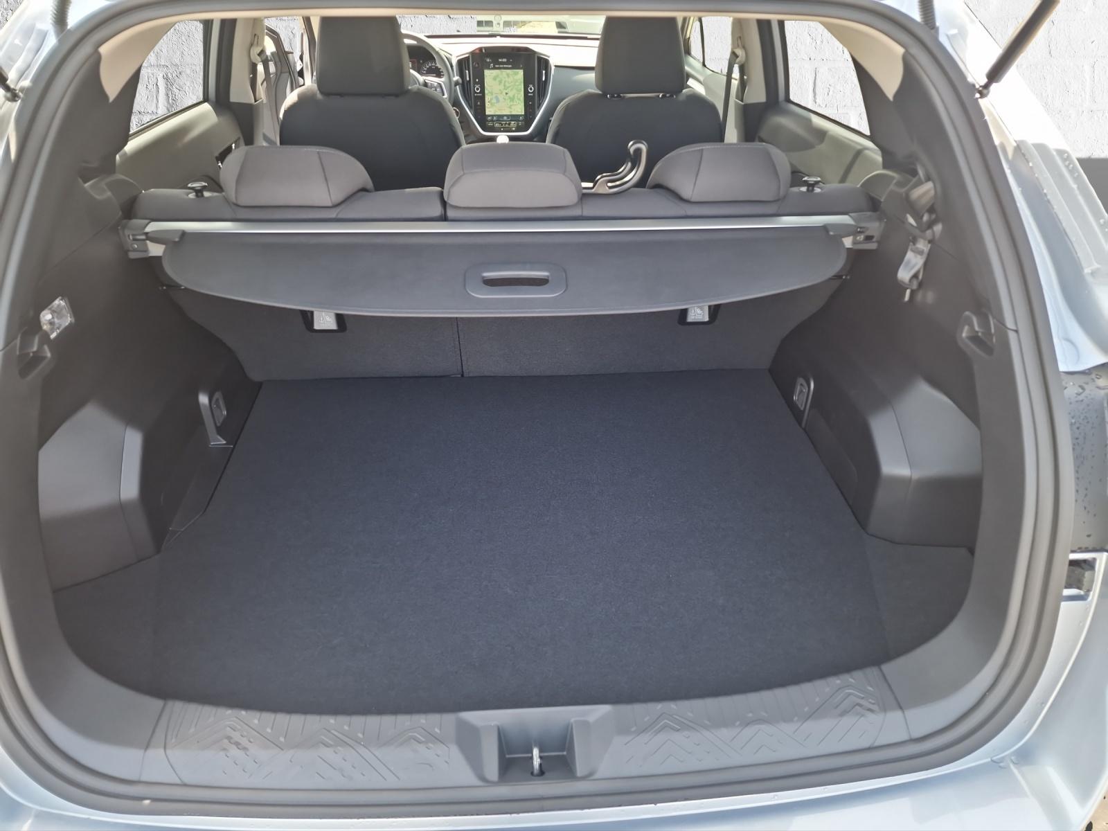 SUBARU Impreza 2.0i e-Boxer Swiss Plus-image-9